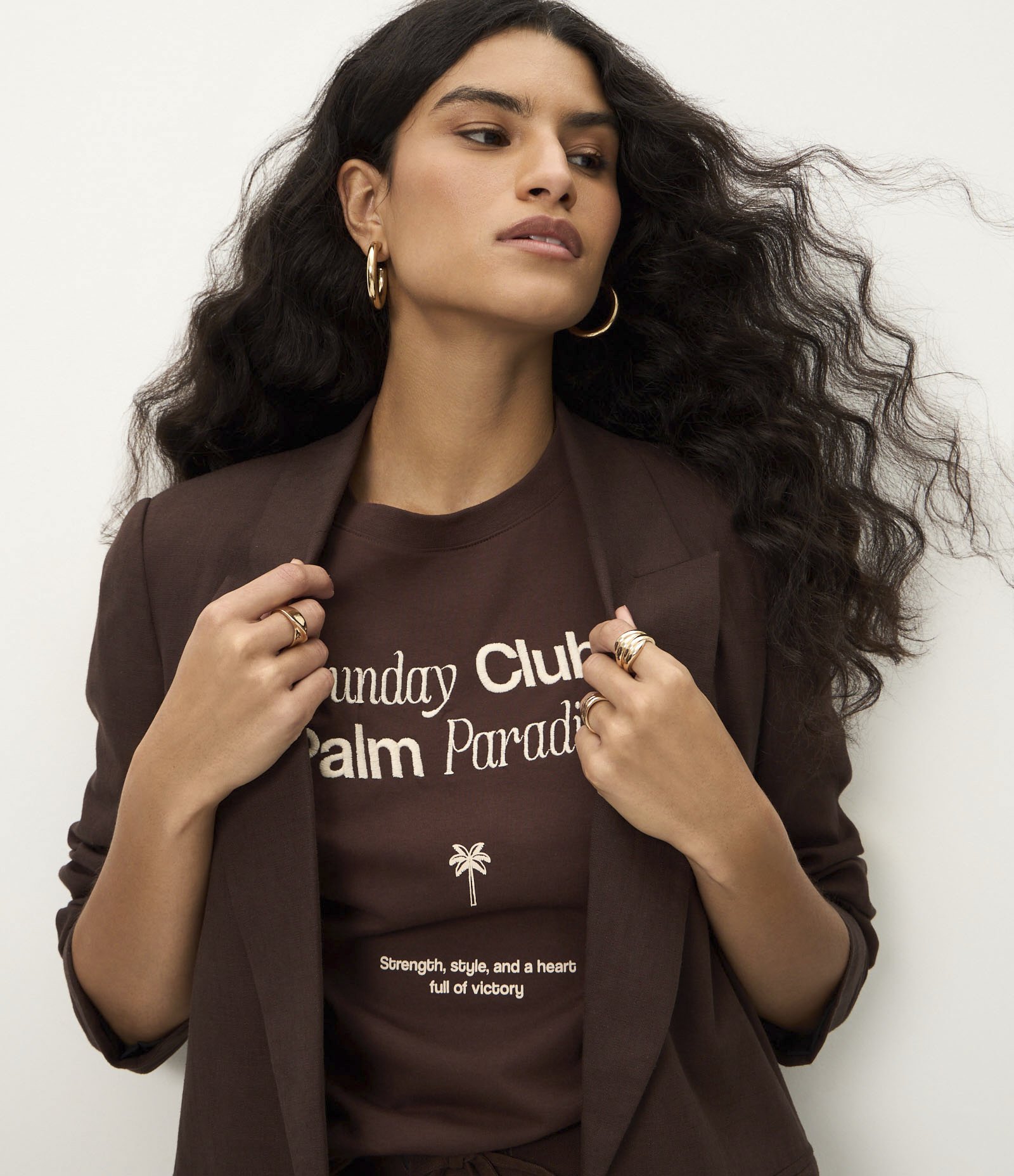 Camiseta Manga Curta em Algodão com Lettering e Palmeira Marrom 4