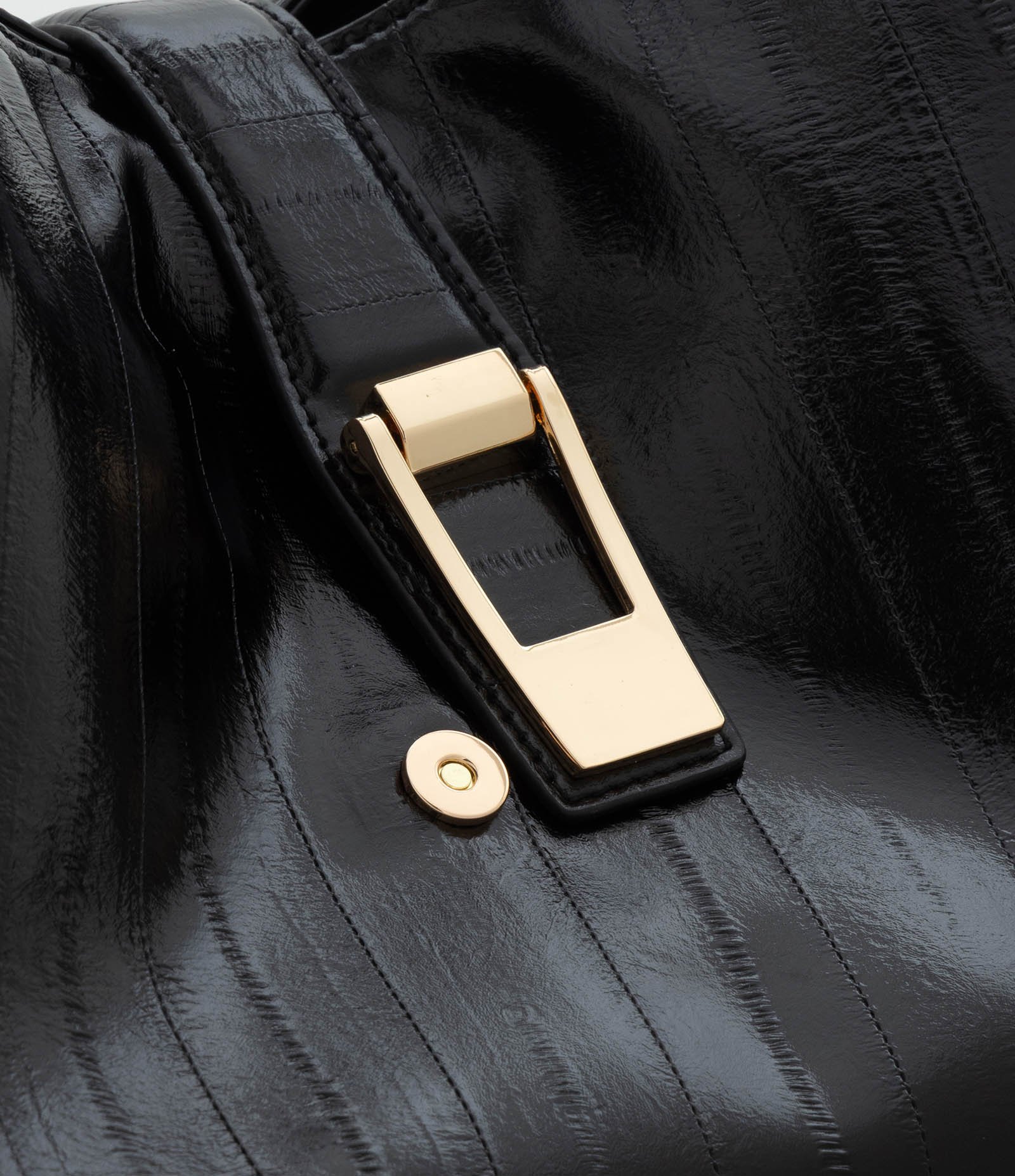 Bolsa Shopper Grande em PU Texturizado Preto 4