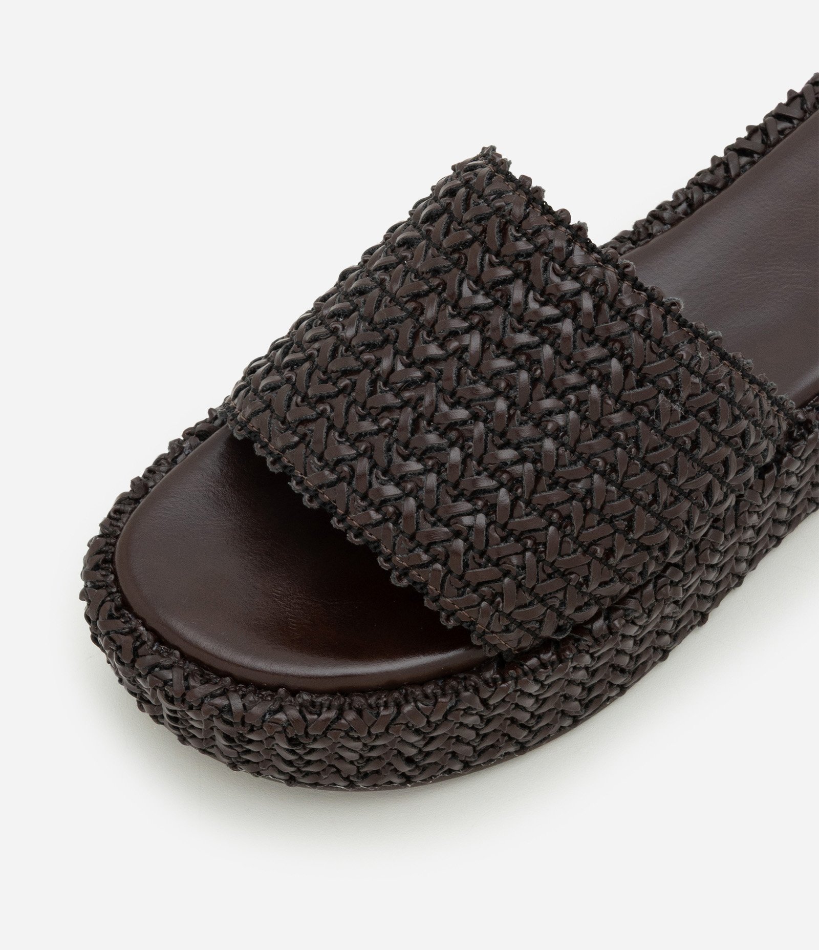 Sandália Flatform com Tressê Marrom Escuro 5