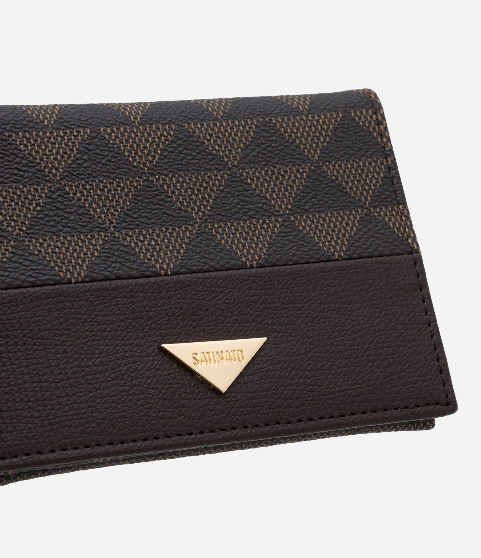 Carteira Pequena em PU com Estampa Triângulos Marrom 3