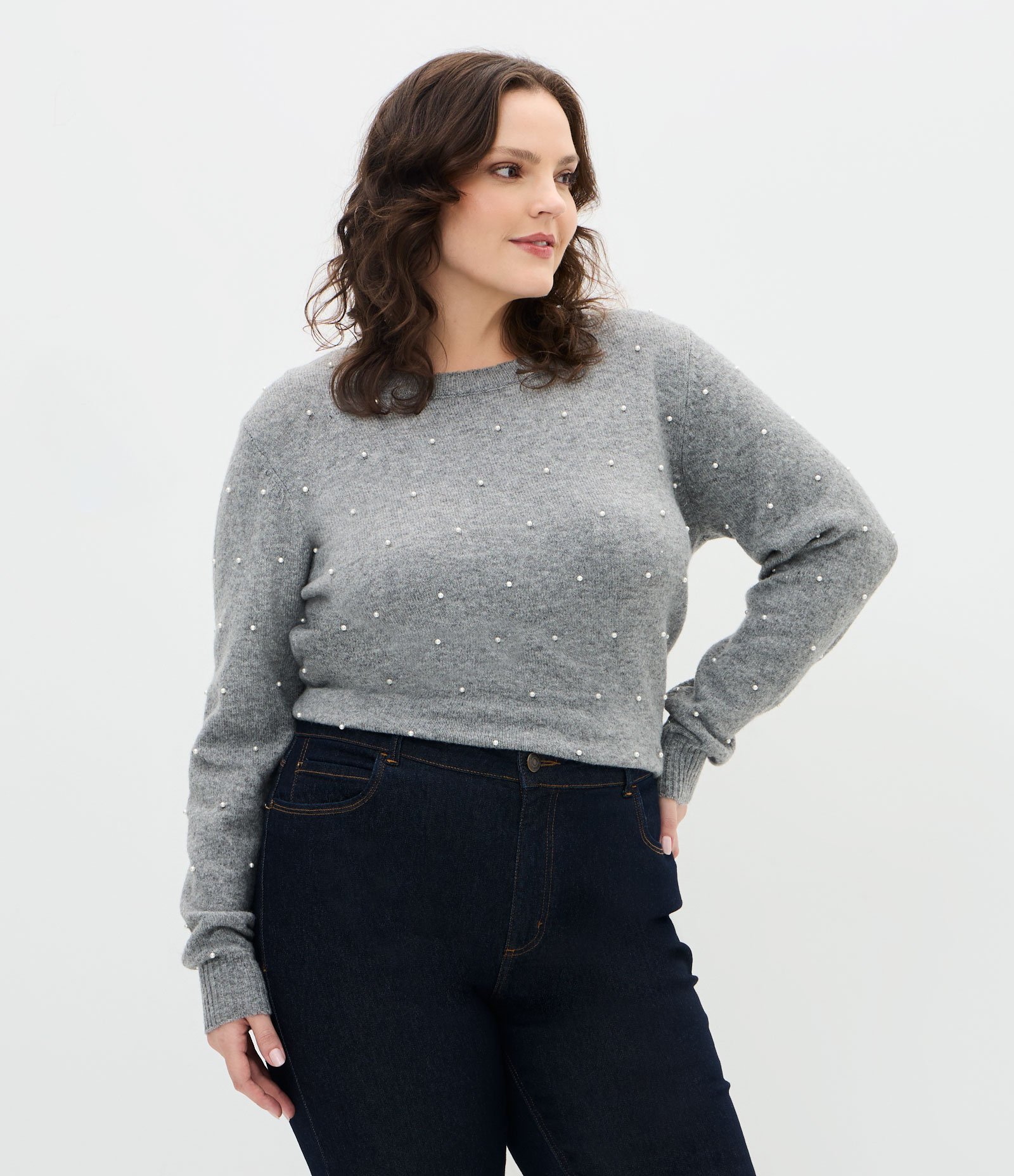 Suéter em Tricô com Pérola Curve & Plus Size Cinza 1