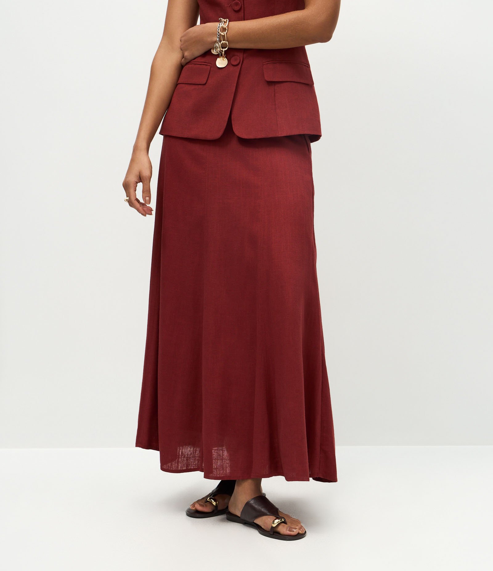 Saia Midi em Viscolinho com Cós Estruturado Vermelho 3