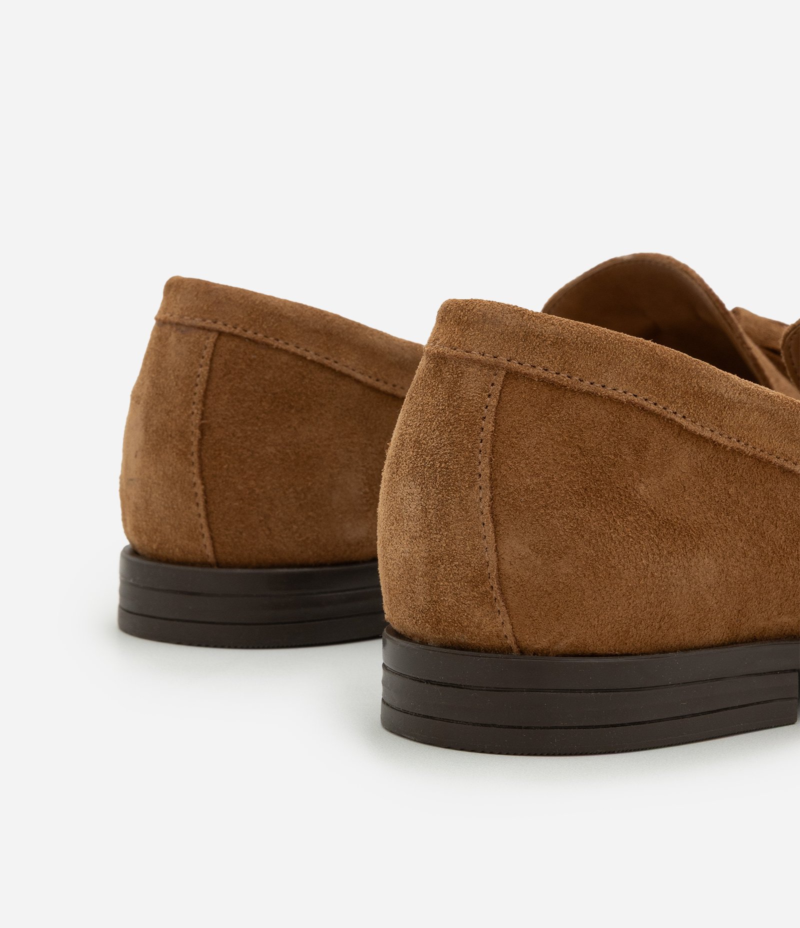 Sapato Mocassim em Camurça com Franja Marrom Médio 5