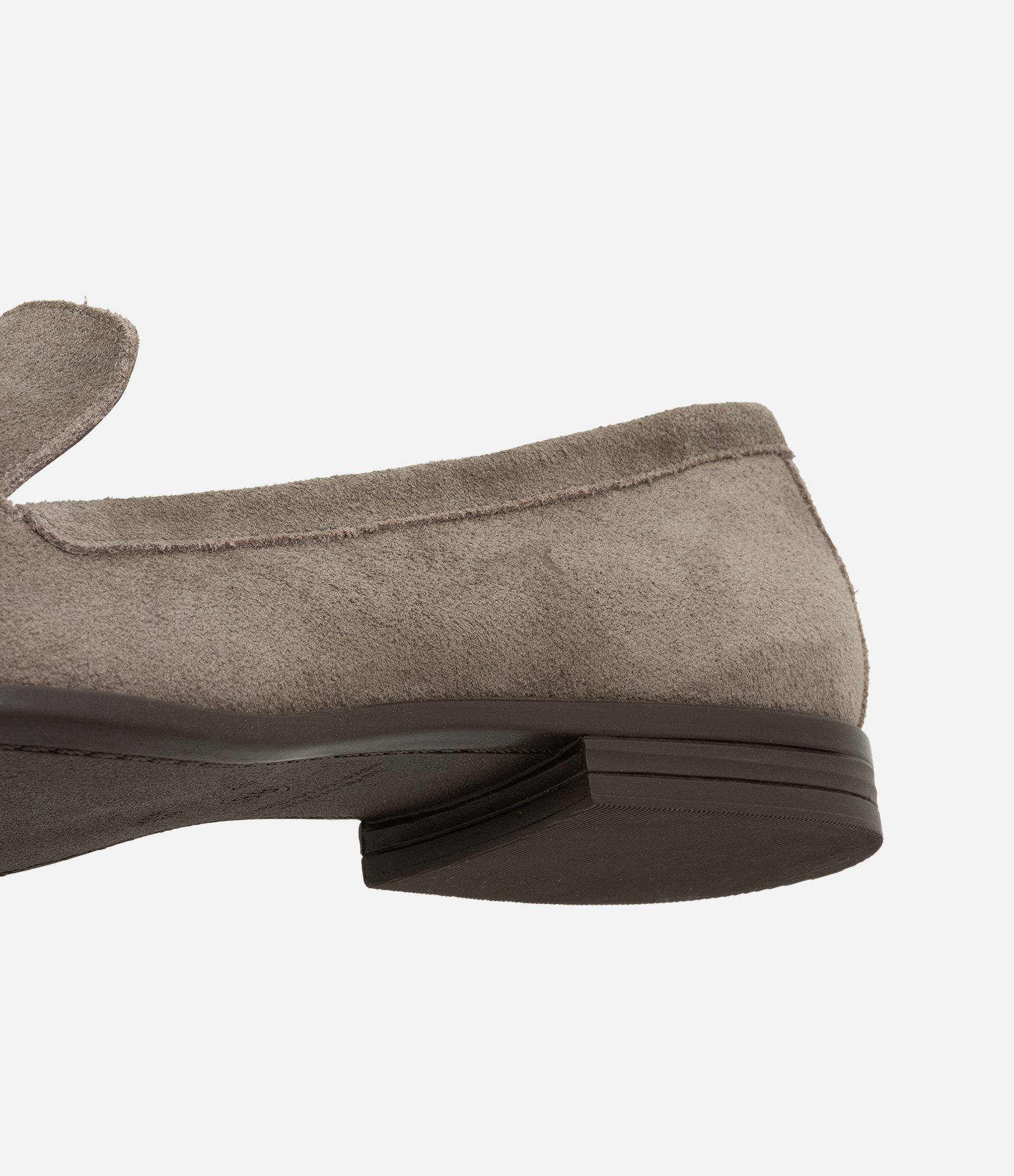 Sapato Mocassim em Camurça com Franja Cinza 3