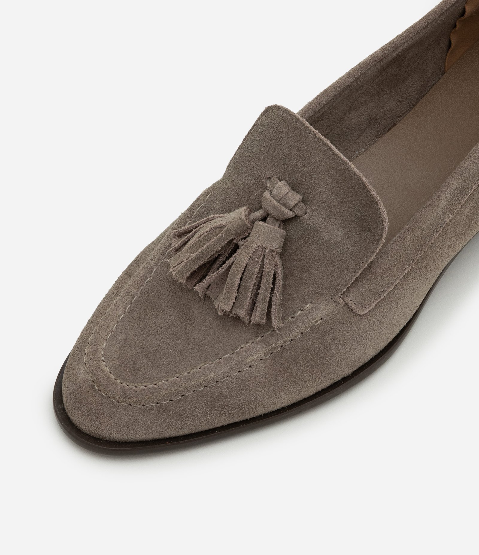 Sapato Mocassim em Camurça com Franja Cinza 4