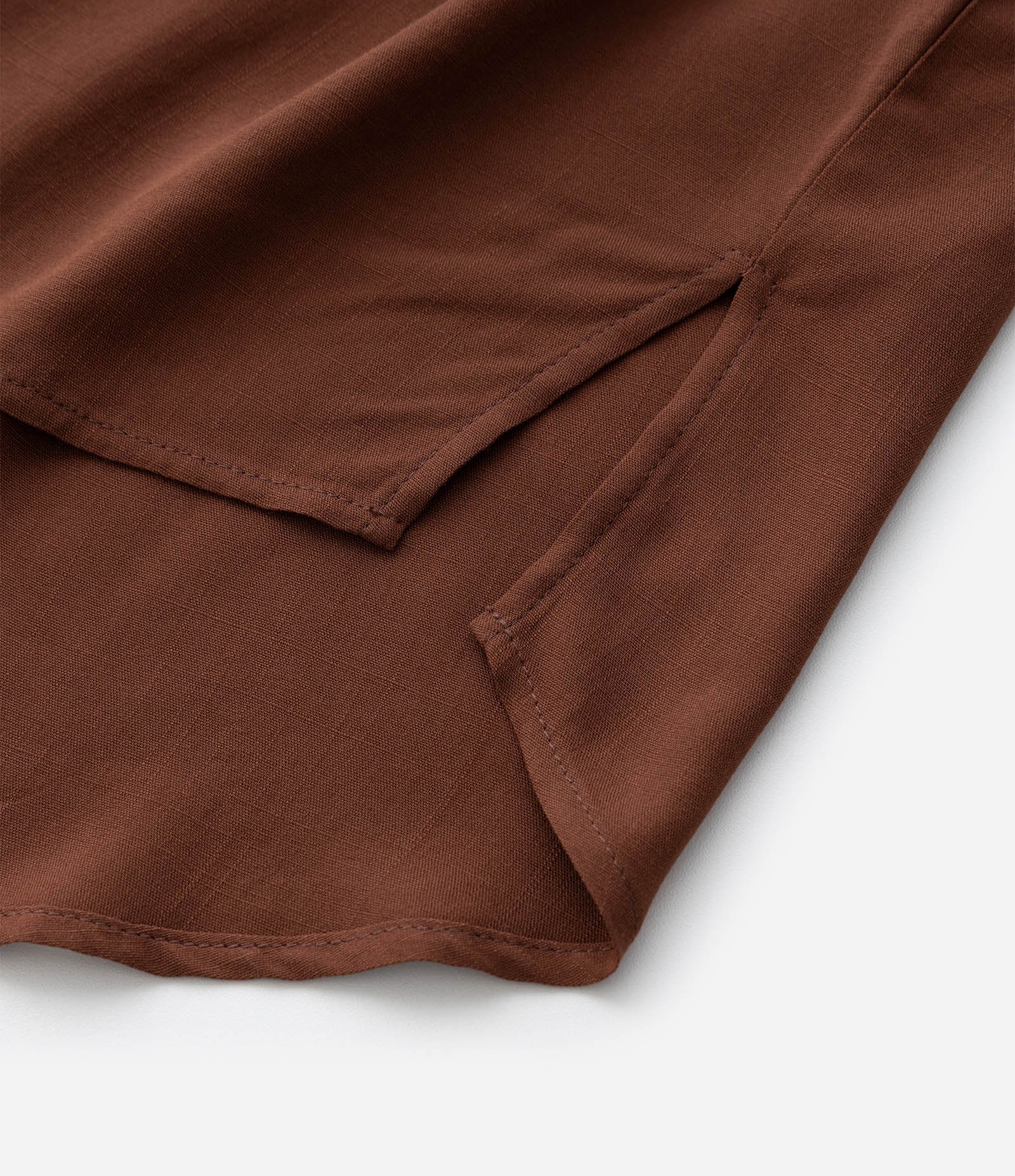 Blusa em Viscose com Manga 3/4 Curve & Plus Size Marrom 9