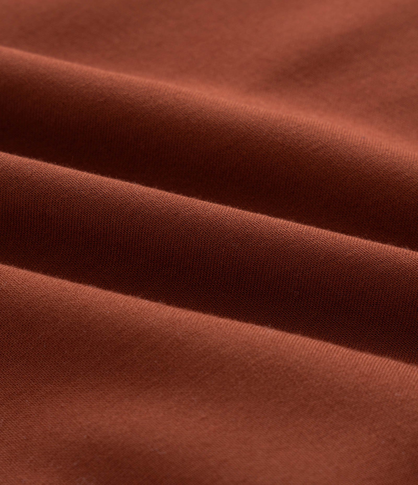 Vestido Chemise em Viscose com Barra Arredondada Currve & Plus Size Marrom 3