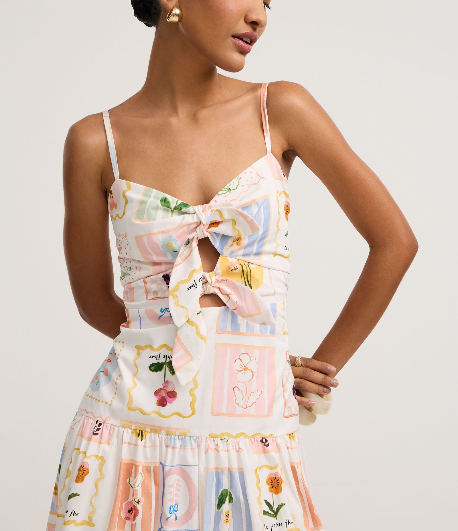 Vestido Evasê Midi em Tricoline com Estampa Floral Branco 4