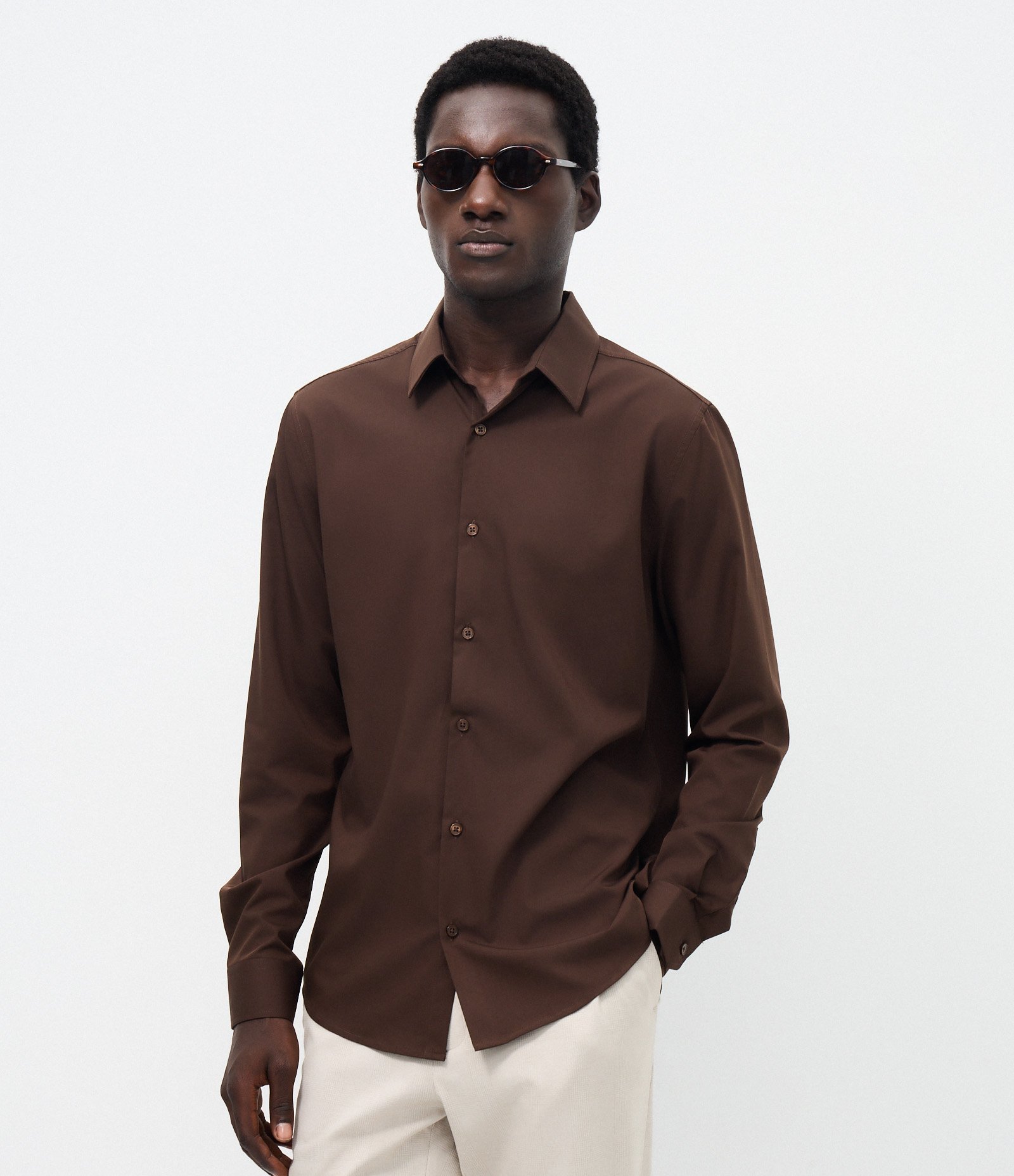 Camisa Slim em Fibra de Bambu Marrom Escuro 3