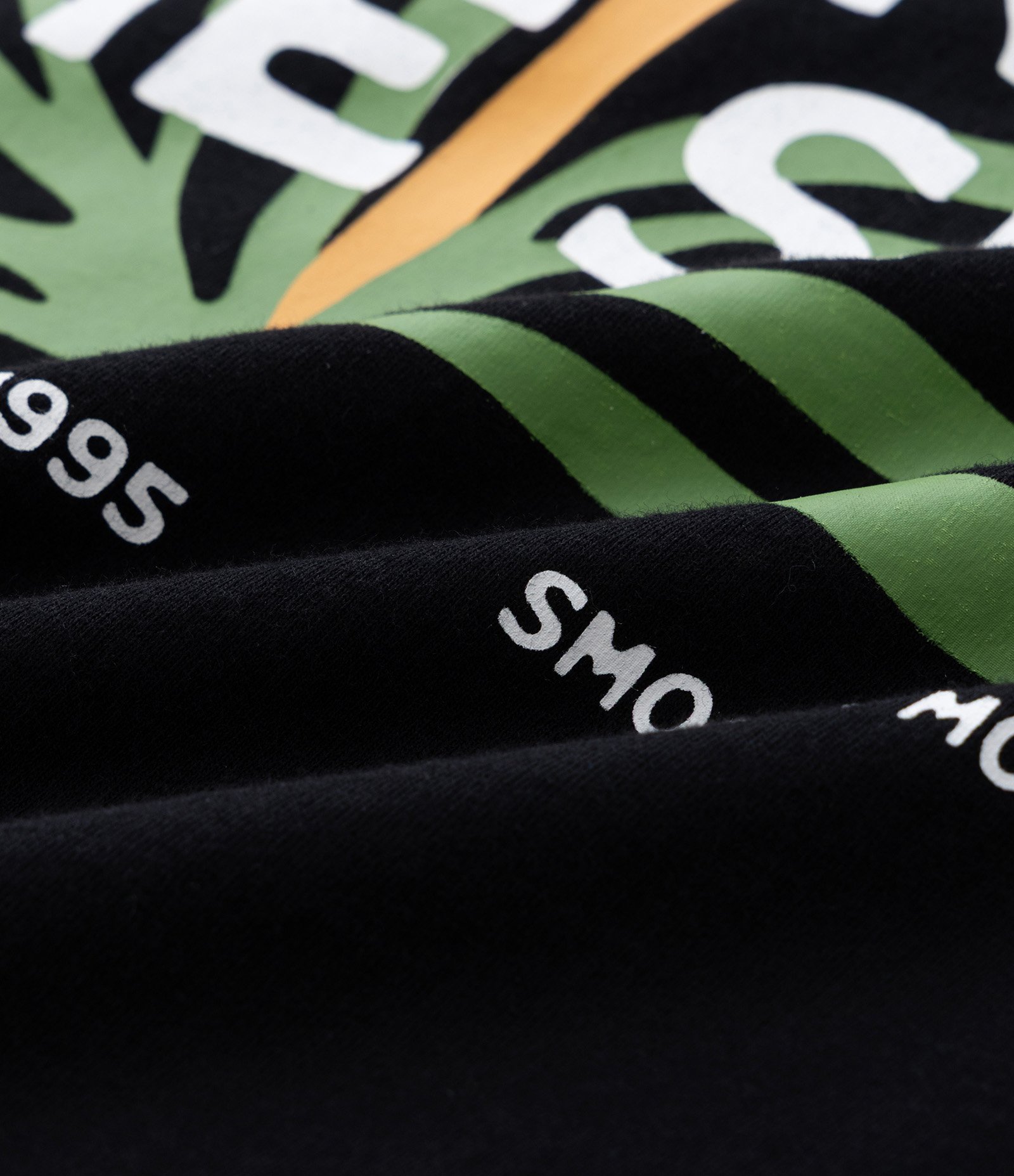 Camiseta Oversized em Algodão com Estampa de Flor e Lettering Preto 2