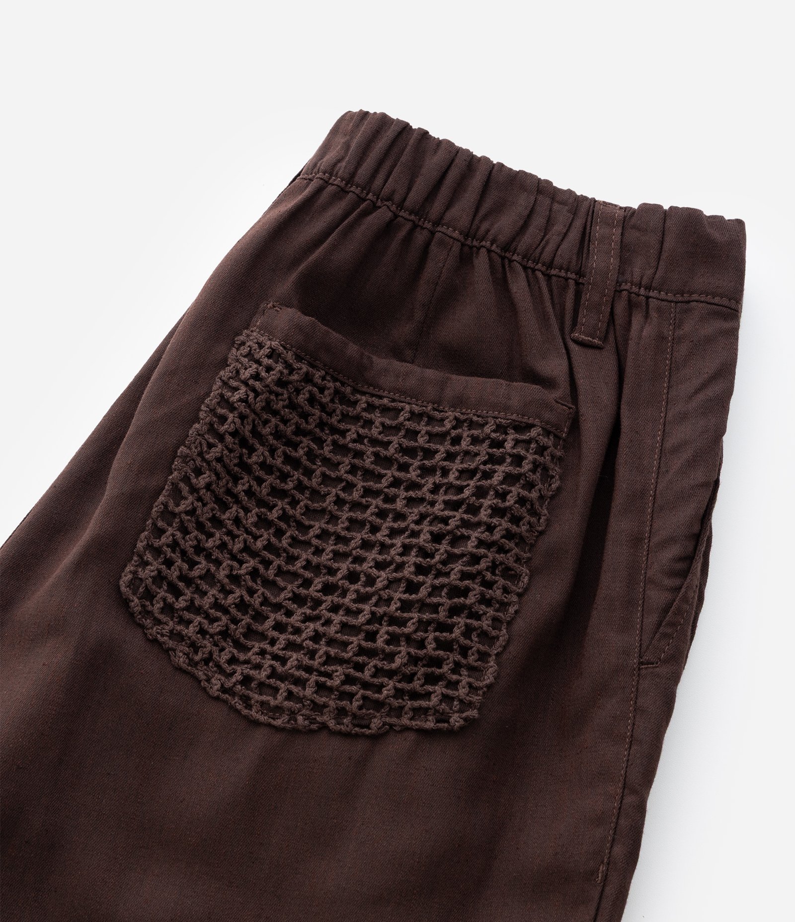 Calça em Viscolinho com Detalhes Contrastantes no Bolso Marrom 9