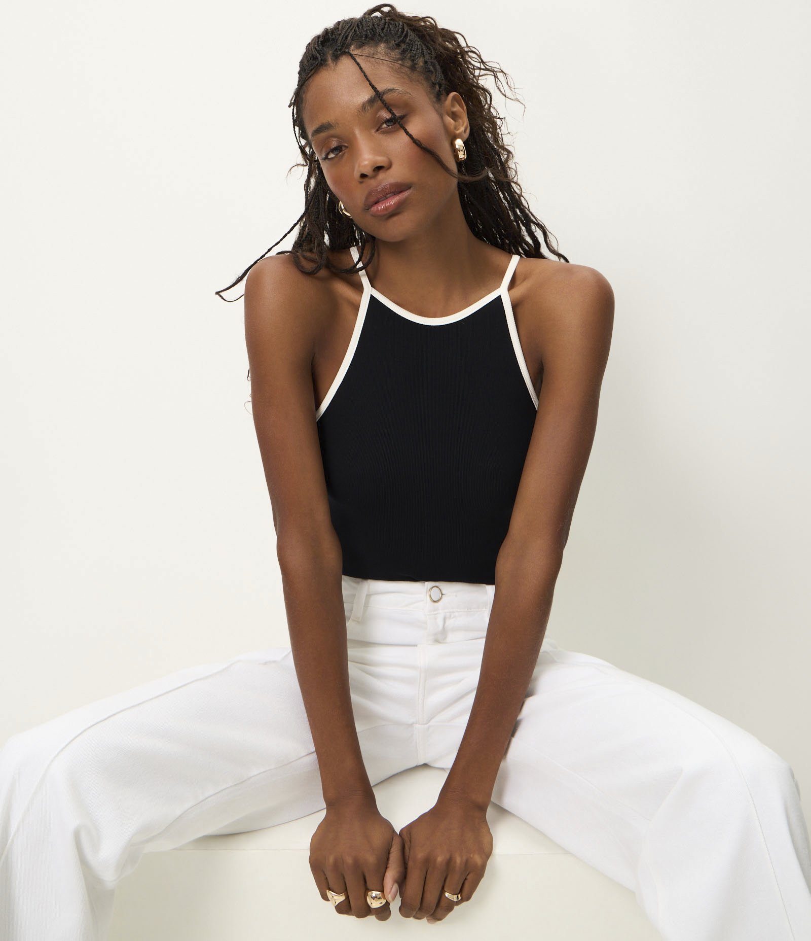 Body em Ribana com Decote Alto e Viés Contrastante Preto 3