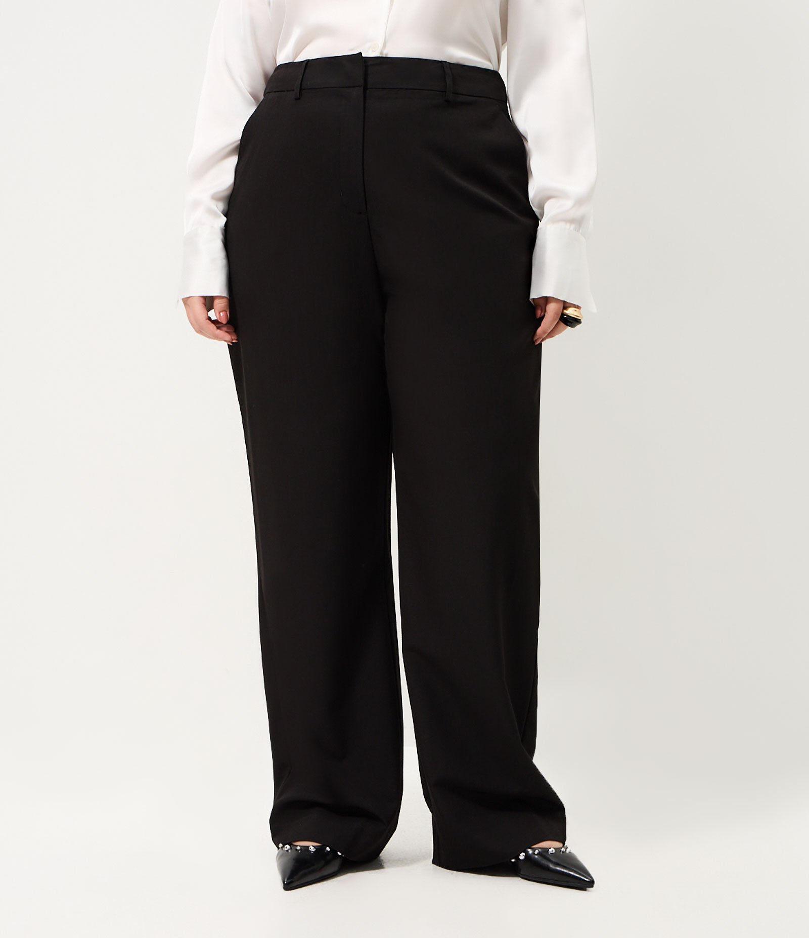 Calça Alfaiatada com Bolso Faca Curve & Plus Size Preto 2