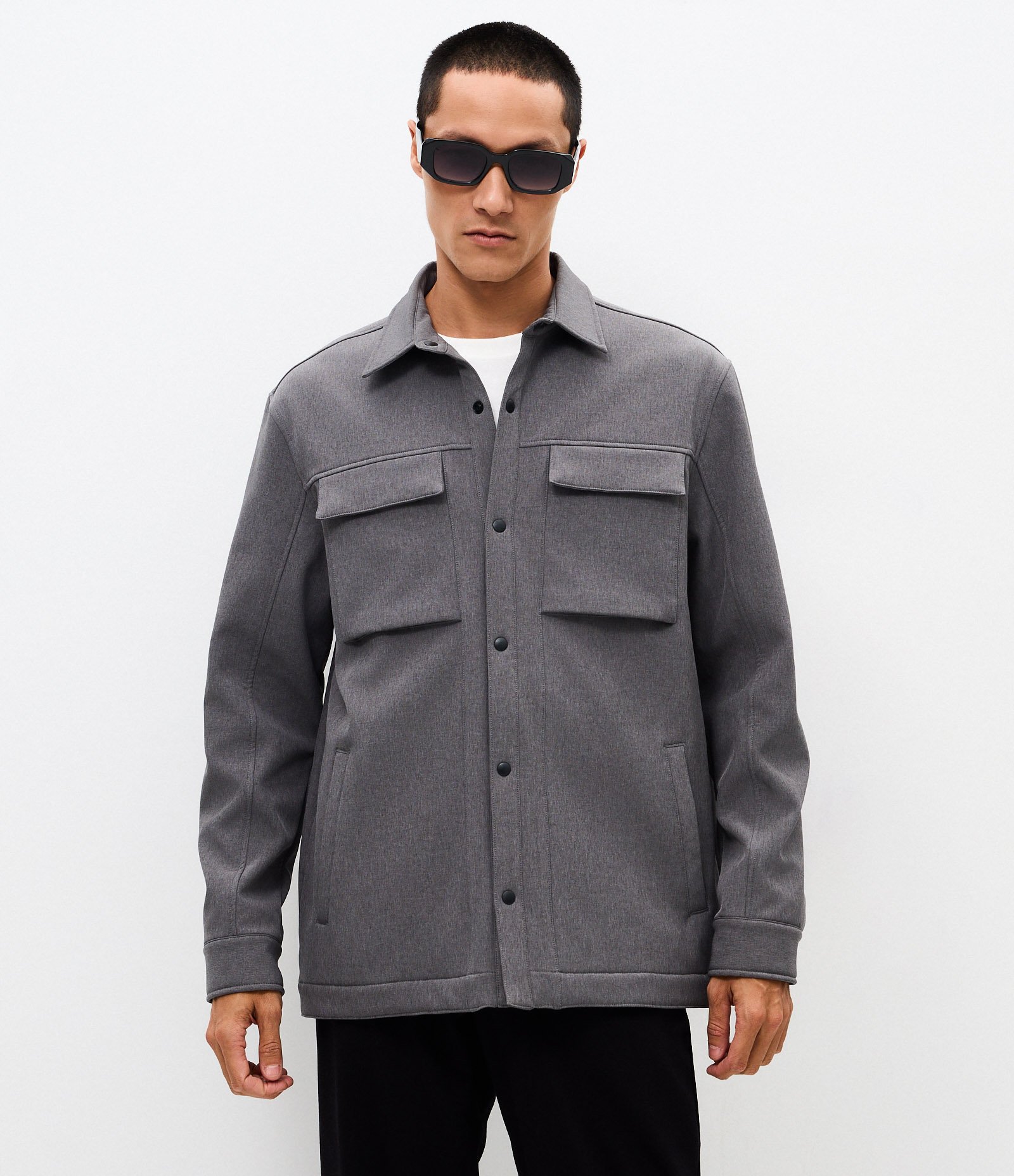 Jaqueta Overshirt Tecnológica com Forro Fleece Cinza 3