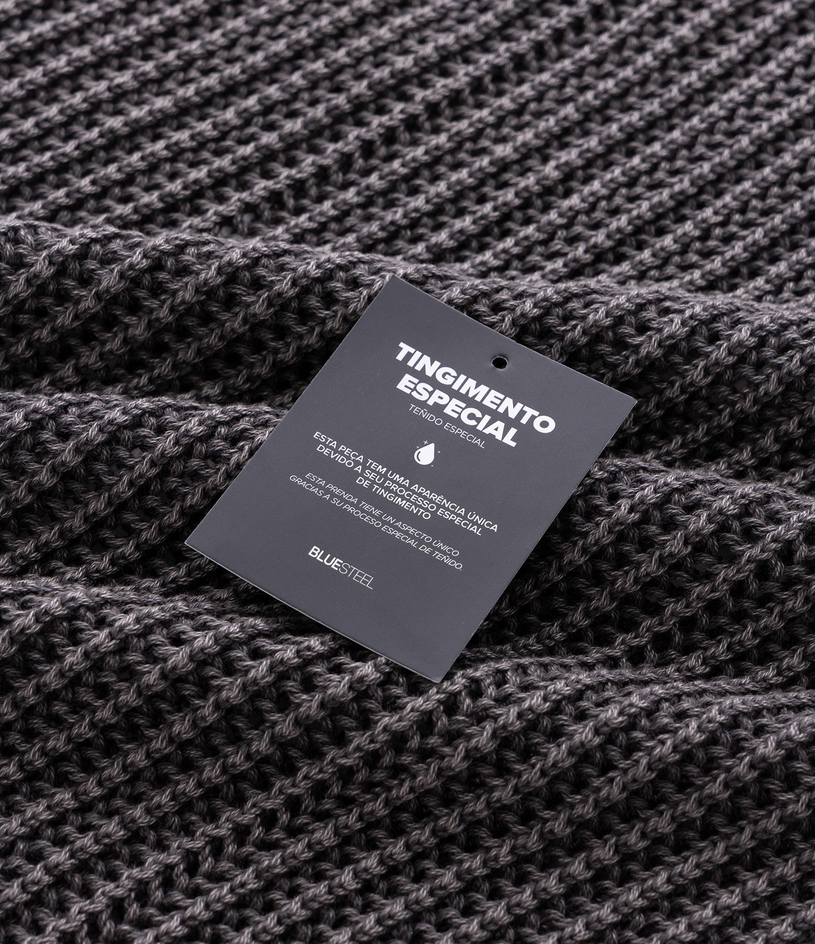 Regata Regular em Estilo Tricô Ponto Aberto Preto 7