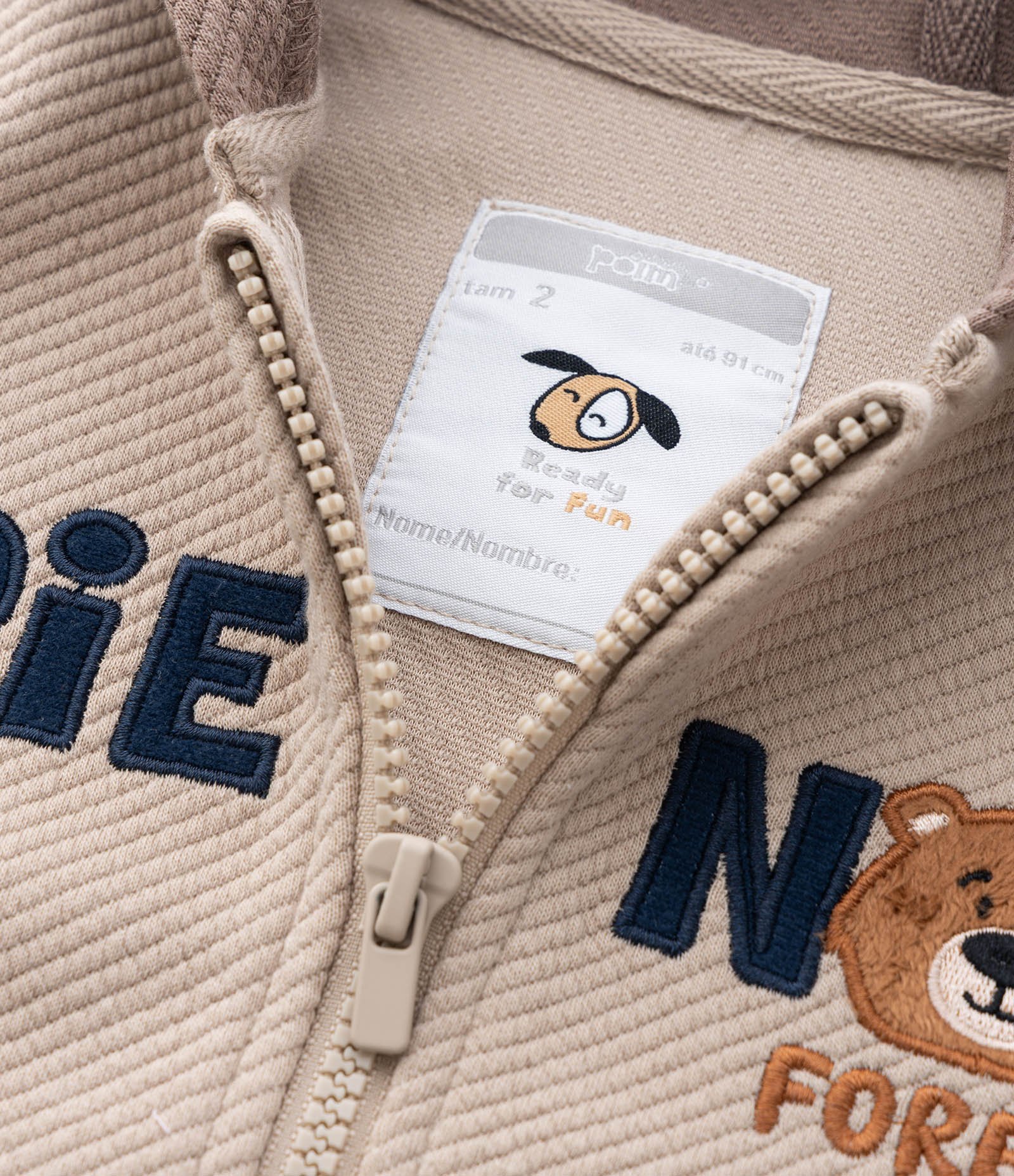 Casaco Infantil com Capuz e Lettering Bordado – Tam 1 a 5/6 Anos Bege 5