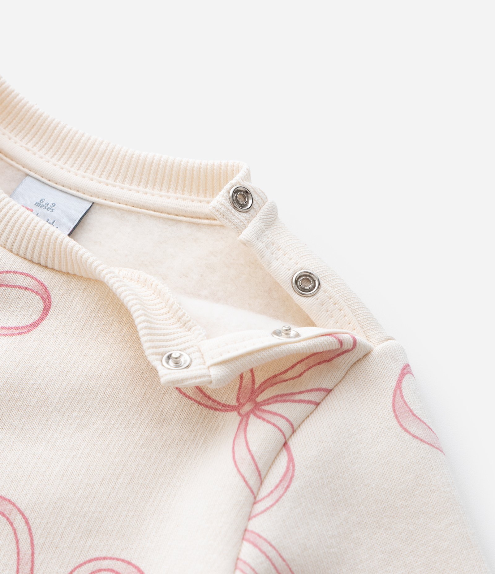 Conjunto Infantil em Moletom com Estampa de Laços – Tam 0 a 18 Meses Off White 12