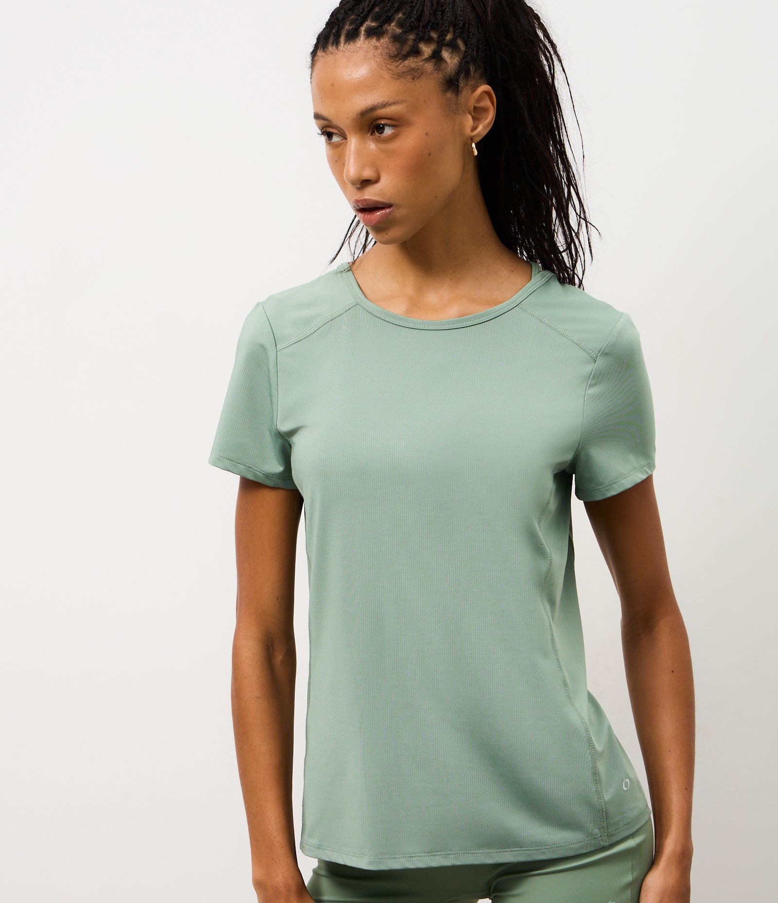 Camiseta em Microfibra com Decote nas Costas Verde 3