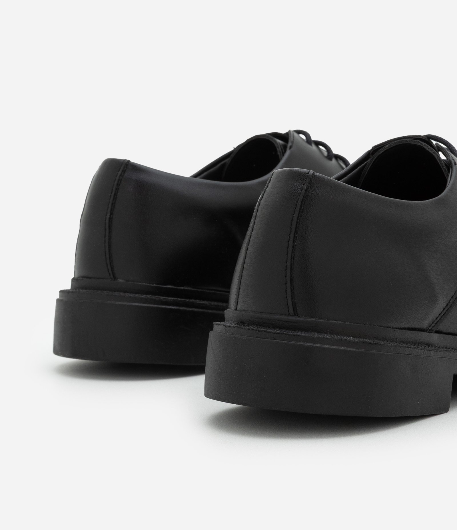 Sapato Oxford com Biqueira Arredondada Preto 5