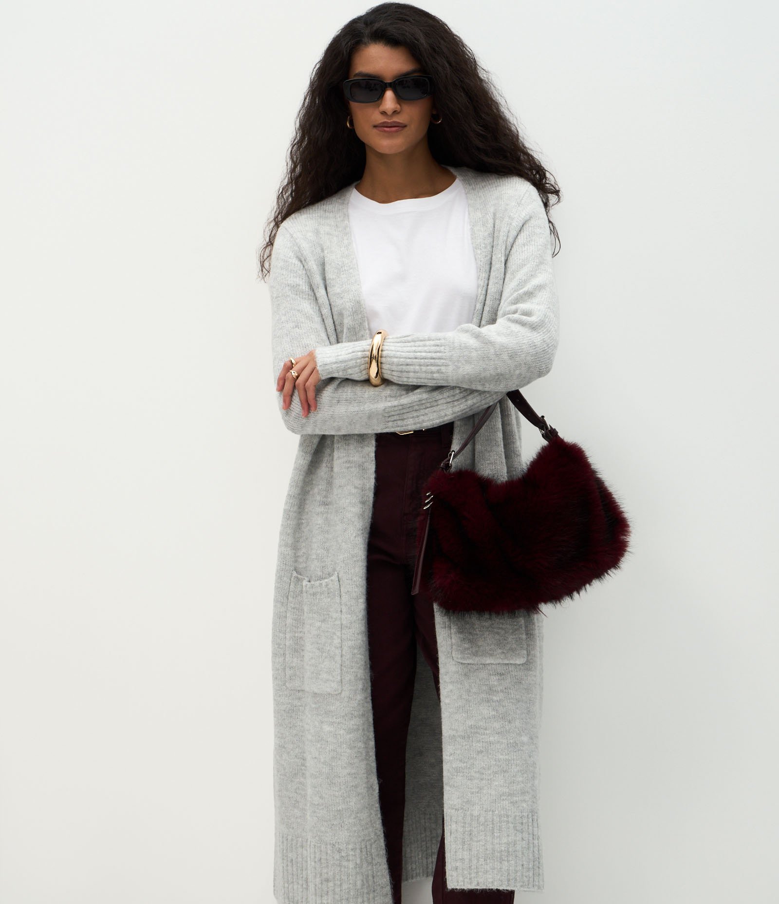 Cardigan Longo em Tricô com Bolsos Funcionais Cinza 2