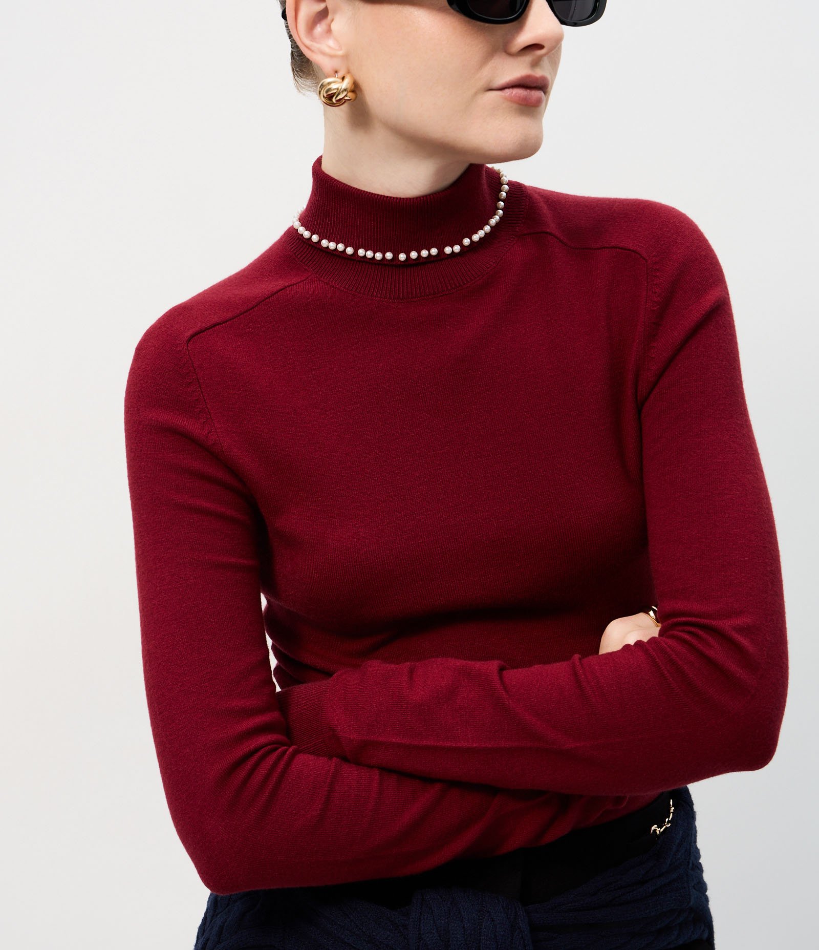 Blusa Regular em Tricô com Aplicação de Bolinhas na Gola Vermelho 4