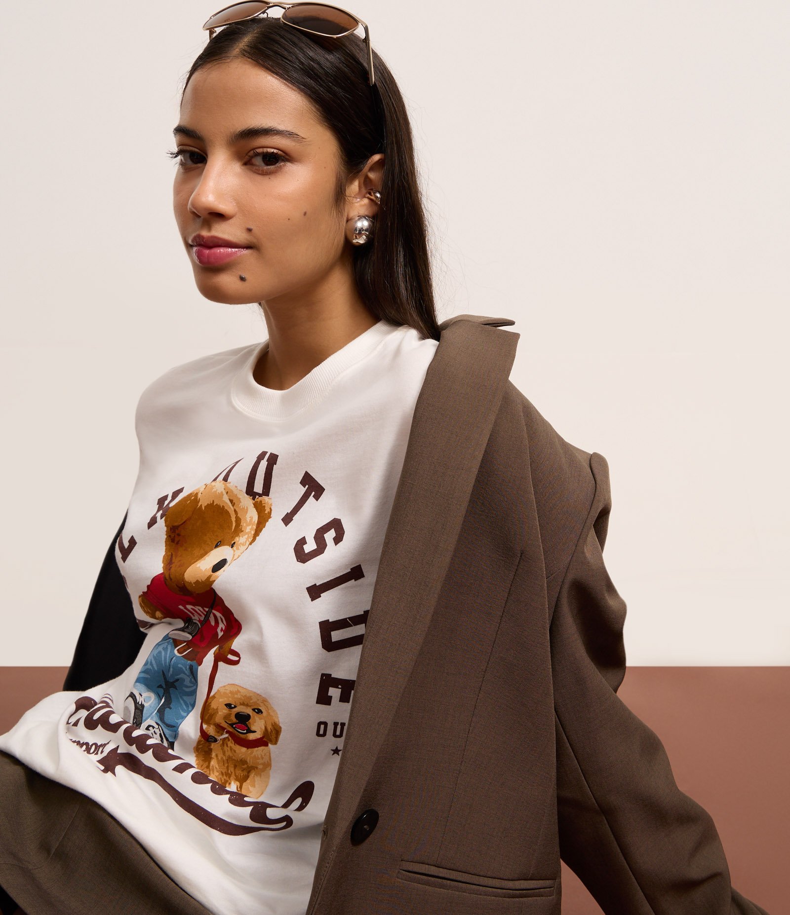 Camiseta em Algodão com Estampa de Urso Walk Outside Branco 4