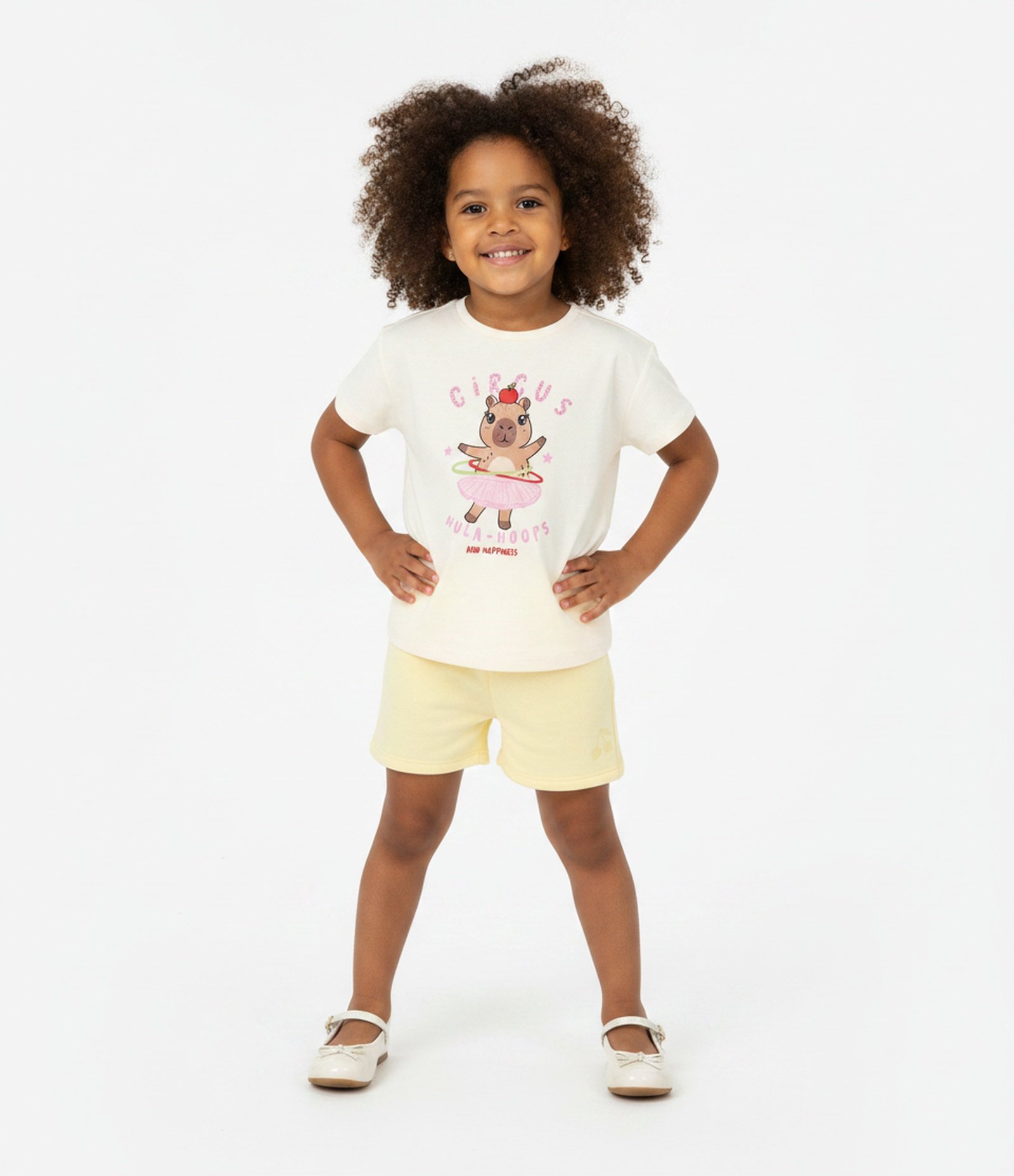 Short Clochard Infantil com Bordado de Cerejinha – Tam 1 a 6 Anos Amarelo 1