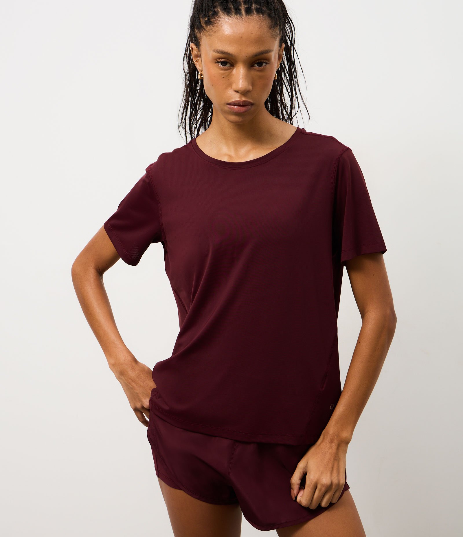 Camiseta Esportiva Manga Curta em Poliamida Marrom 1