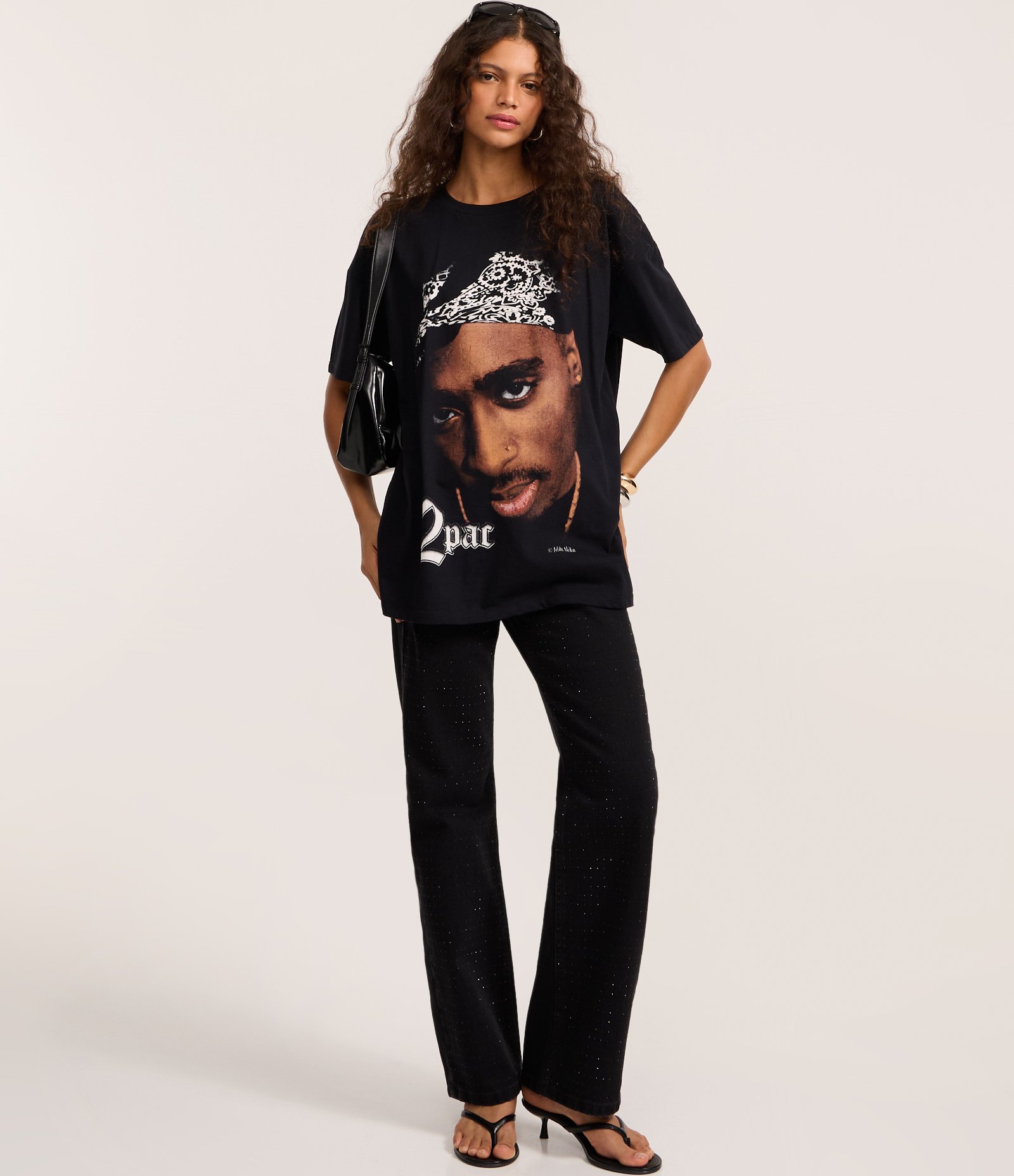 Camiseta T-Shirt Ampla em Algodão com Estampa 2Pac Preto 2