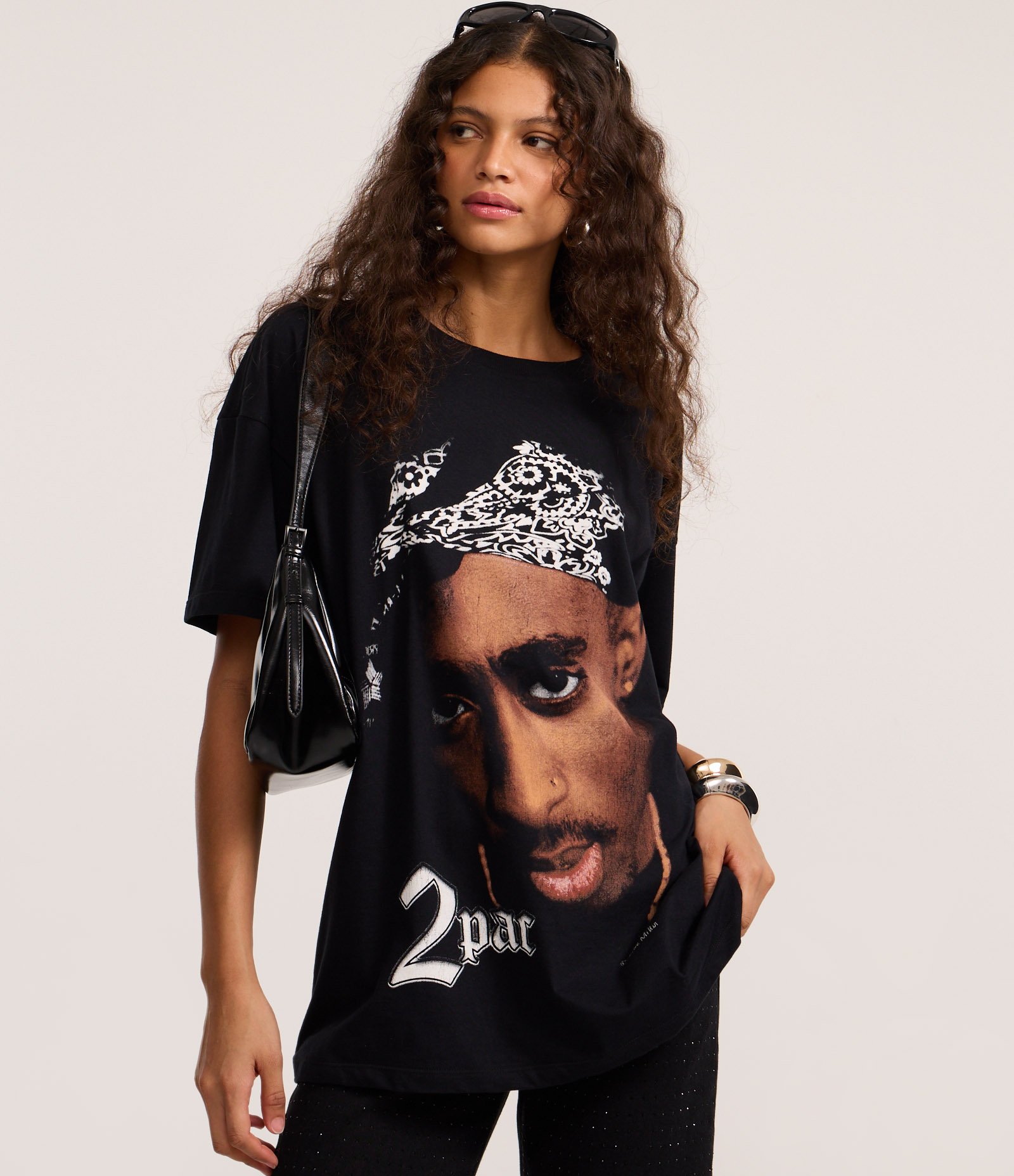 Camiseta T-Shirt Ampla em Algodão com Estampa 2Pac Preto 3