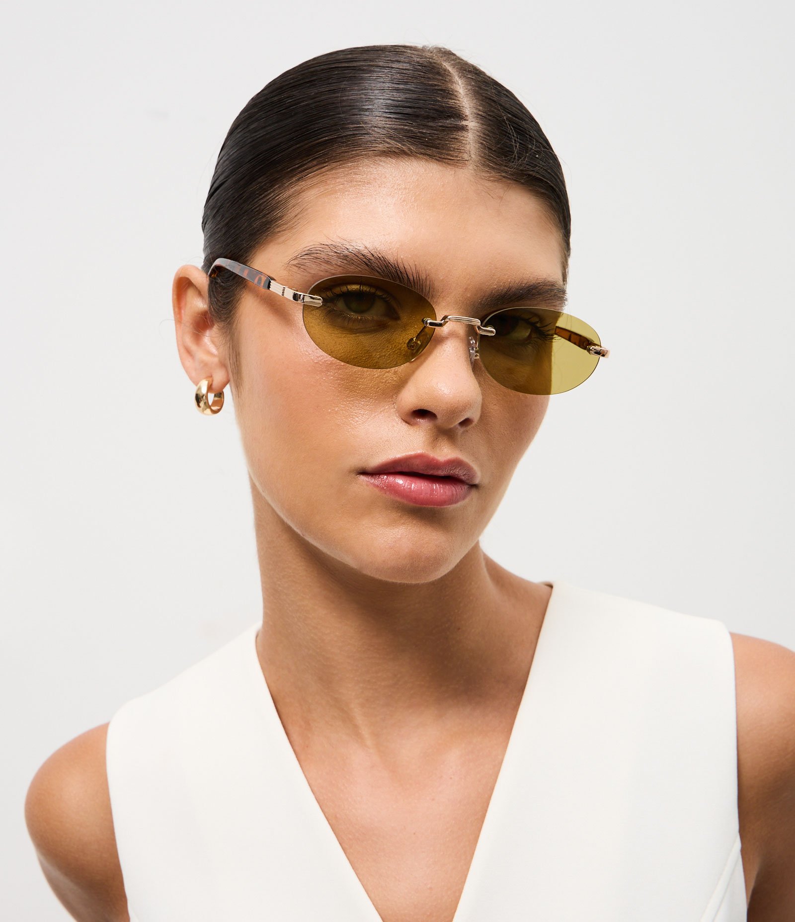 Óculos Redondo em Metal com Lente Verde Dourado 1