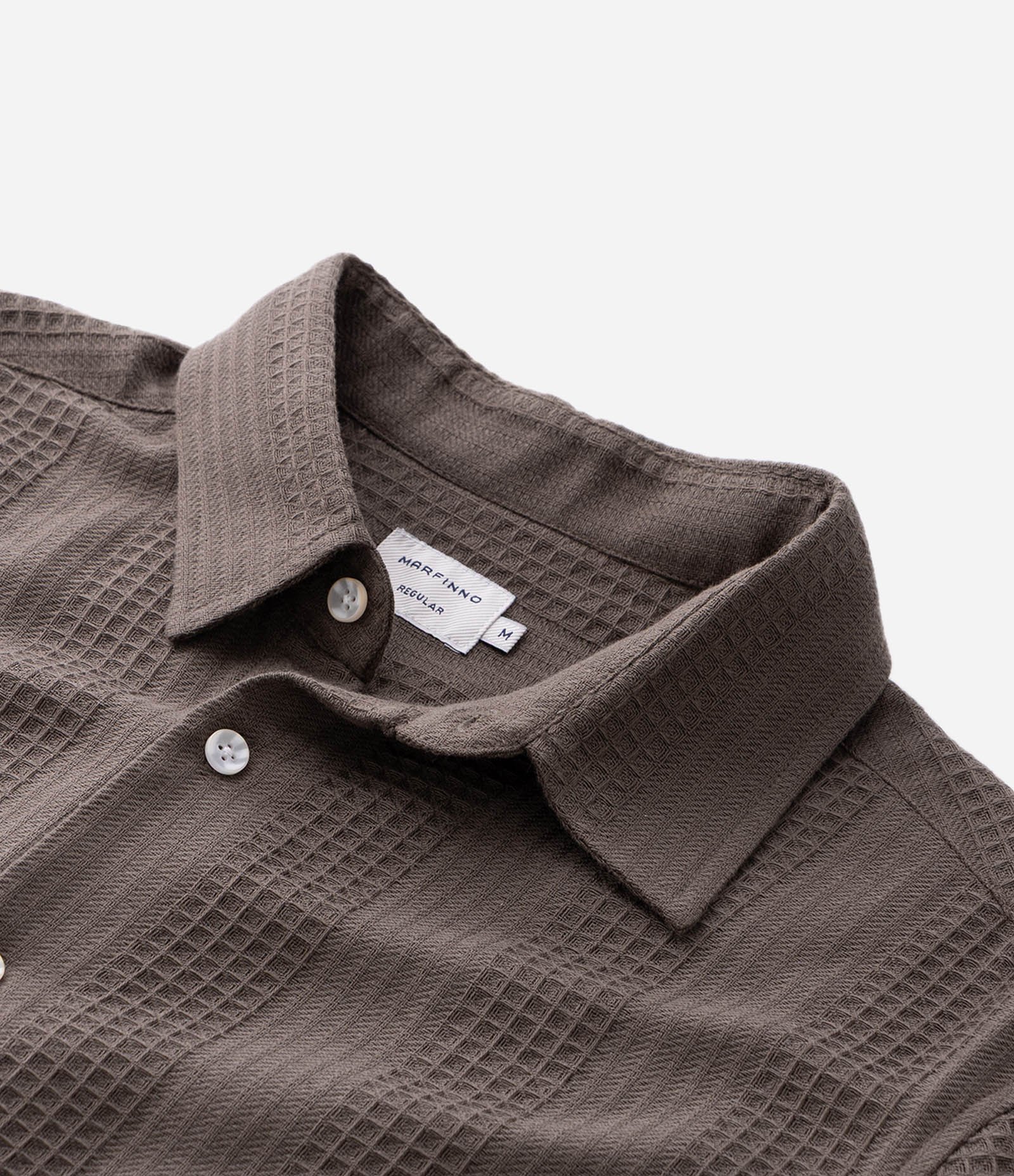 Camisa Regular em Algodão com Textura Quadriculada Vertical Marrom Café 8