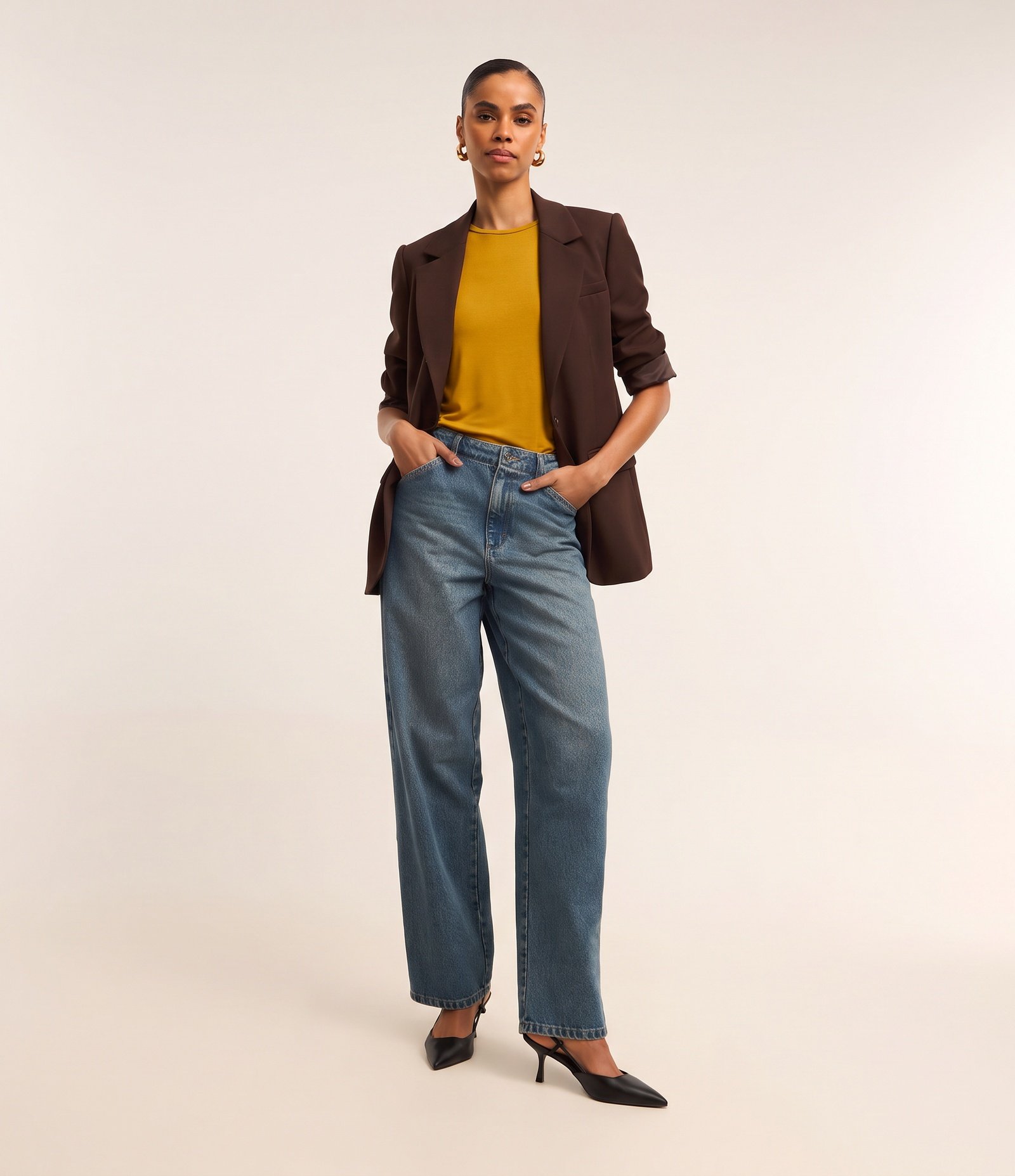 Blusa Básica em Viscose com Decote Redondo Amarelo 2