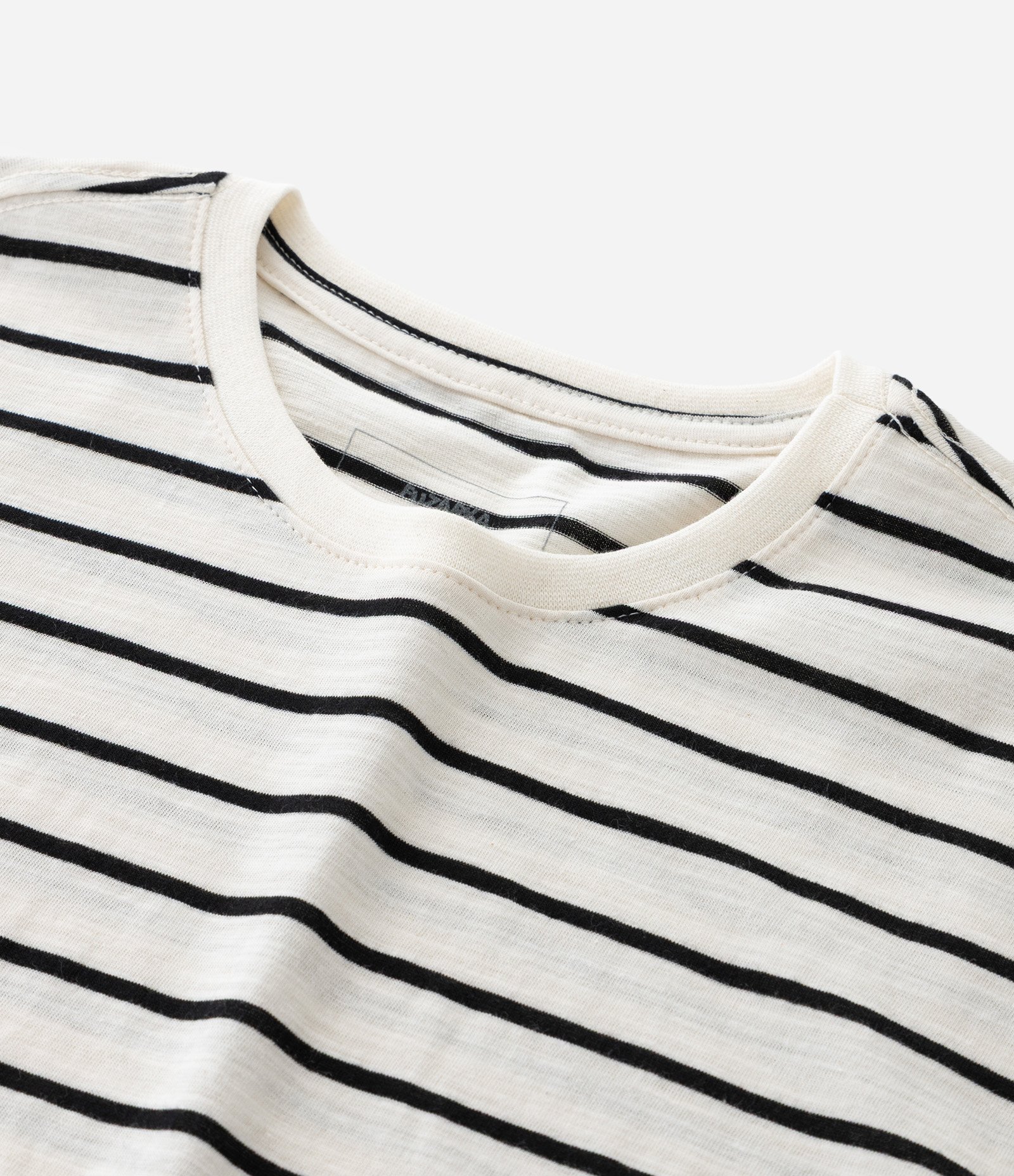 Camiseta Infantil Listrada em Fio Tinto - Tam 5 a 14 Anos Preto/Branco 4