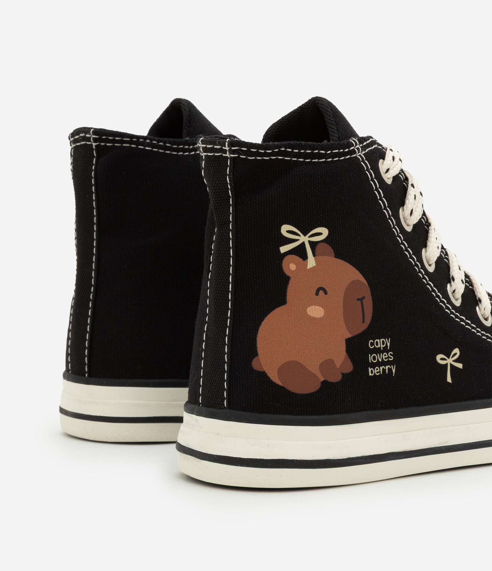 Tênis Infantil Abotinado com Estampa Capivara – Tam 28 a 34 Preto 2