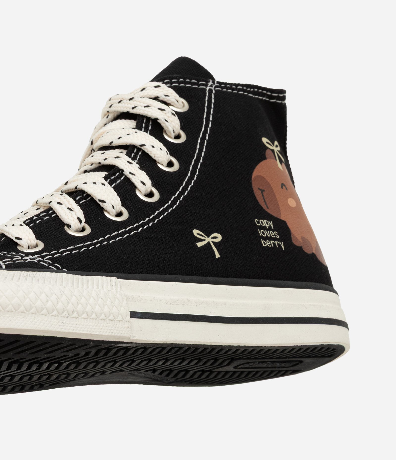 Tênis Infantil Abotinado com Estampa Capivara – Tam 28 a 34 Preto 4