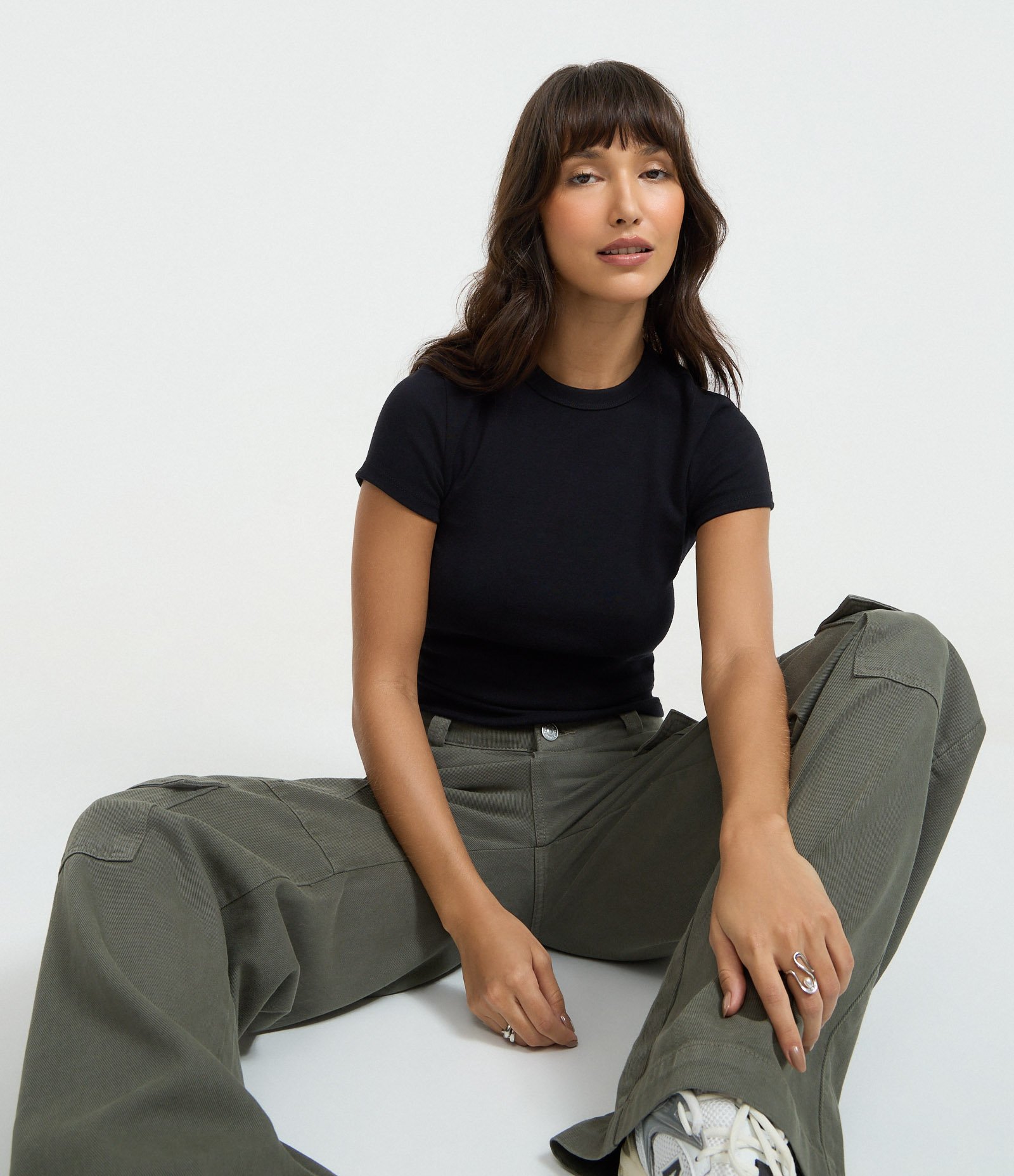 Blusa Alongada Ajustada em Ribana Preto 3