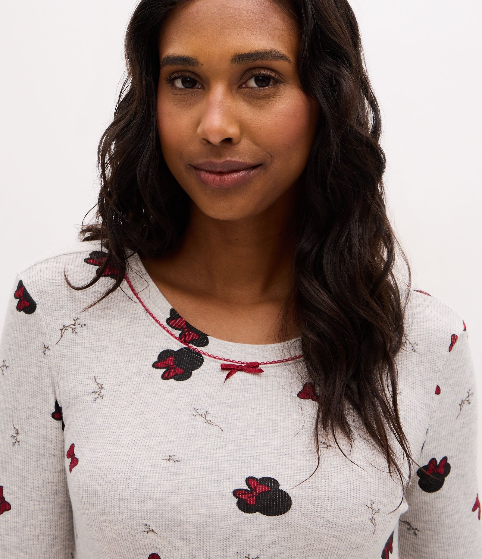 Camisola com Estampa Minnie e Detalhe no Decote Cinza 2