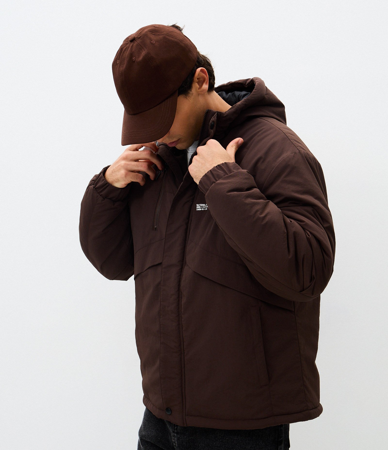 Jaqueta Parka Outdoor com Capuz e Recortes Marrom 4