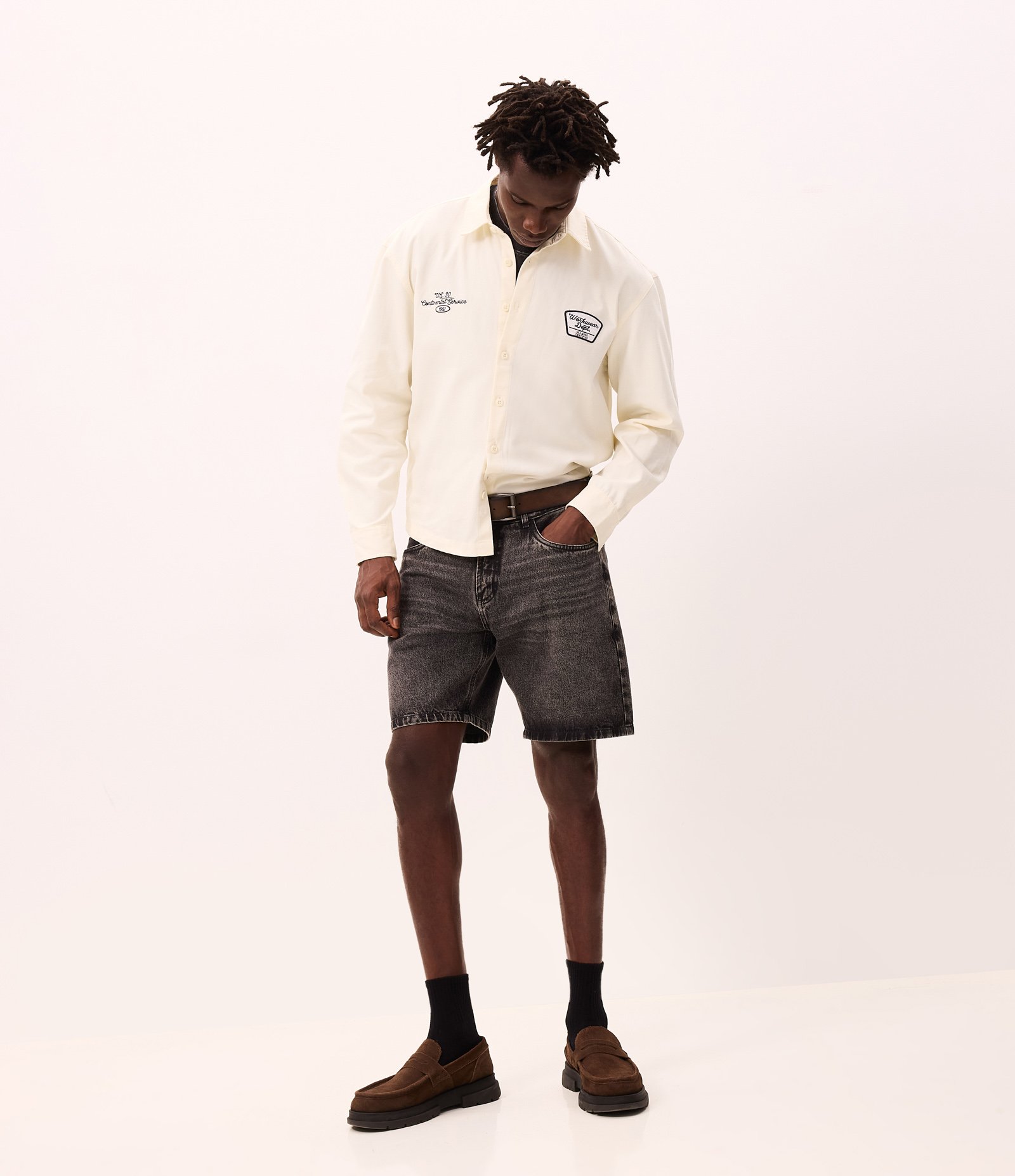 Camisa Overshirt Boxy Manga Longa em Sarja com Bordado Workwear Dept Off White 1