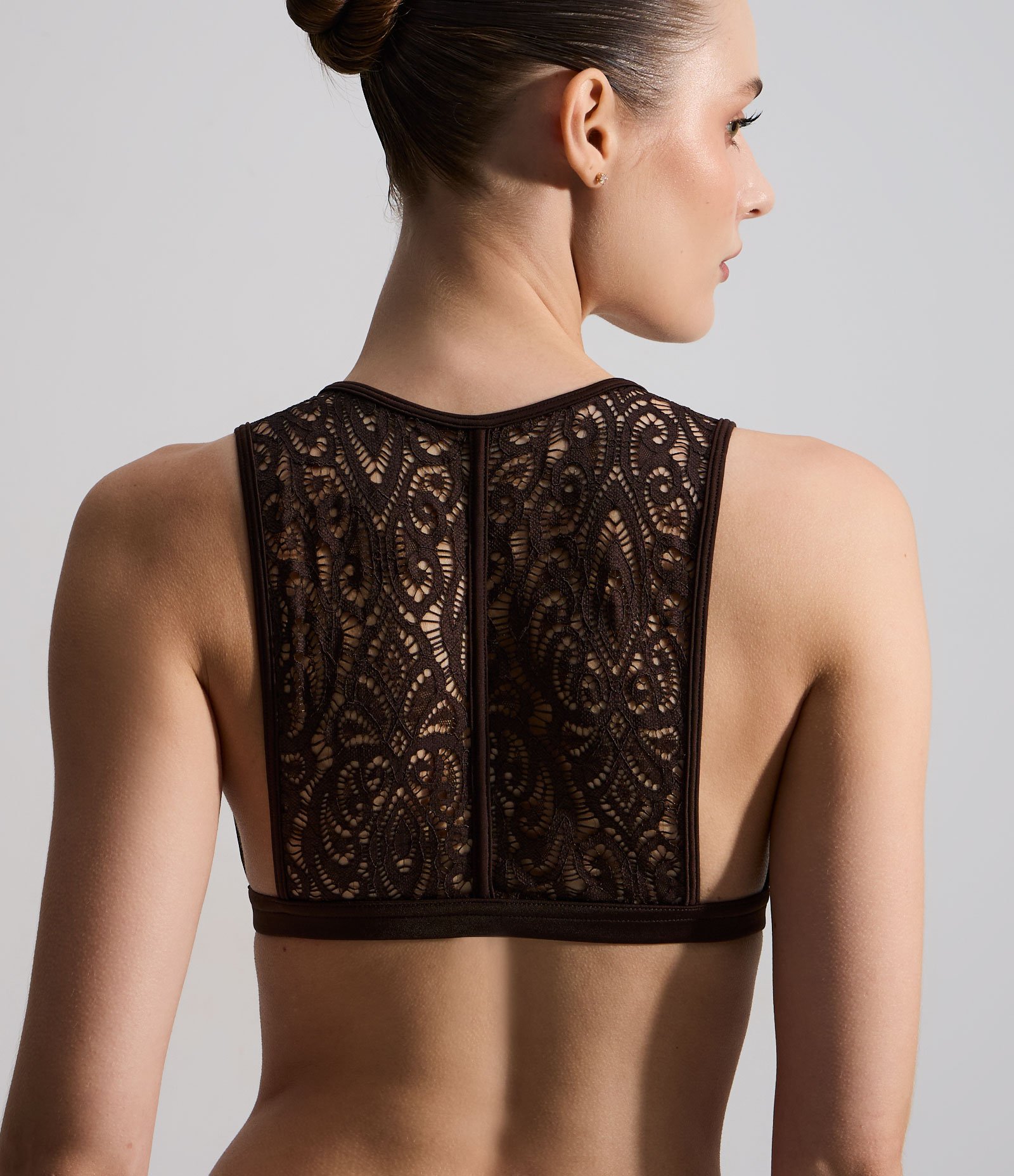 Sutiã Top Triângulo em Renda Floral Marrom 5