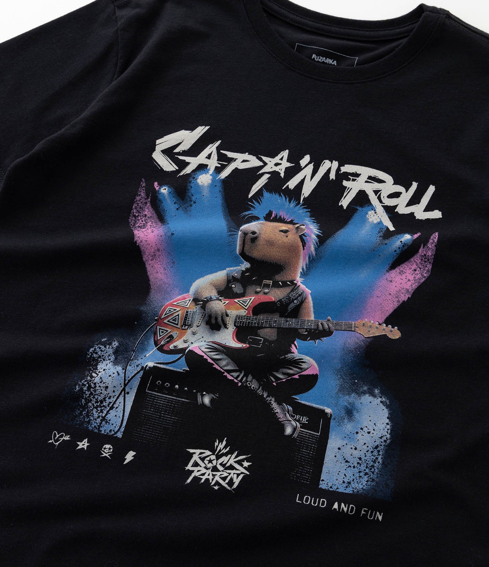 Camiseta Infantil com Estampa Capivara Rock n’ Roll – Tam 5 a 14 Anos Preto 4