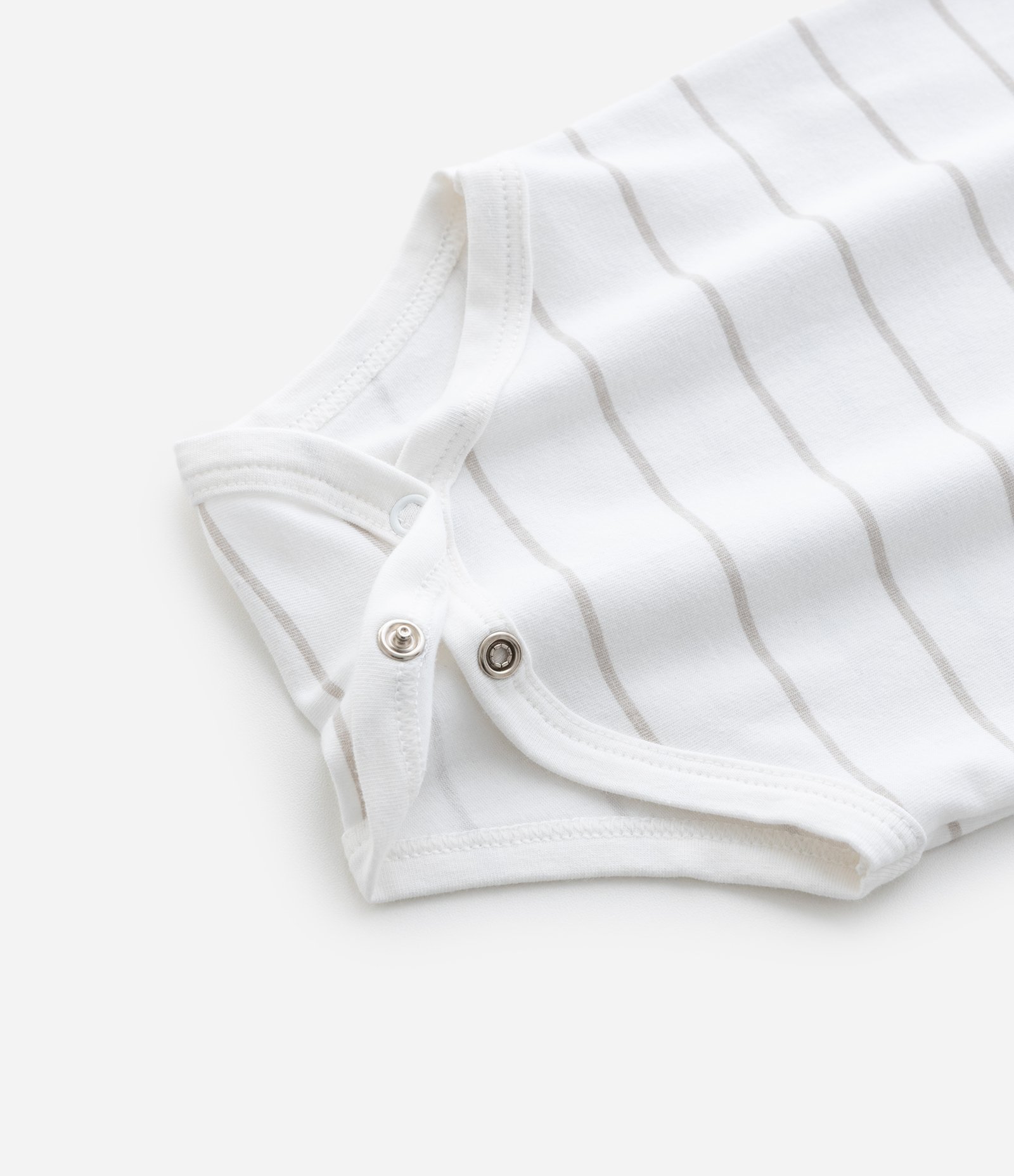 Body Infantil com Estampa de Carrinhos e Listras – Tam 0 a 18 Meses Off White 6