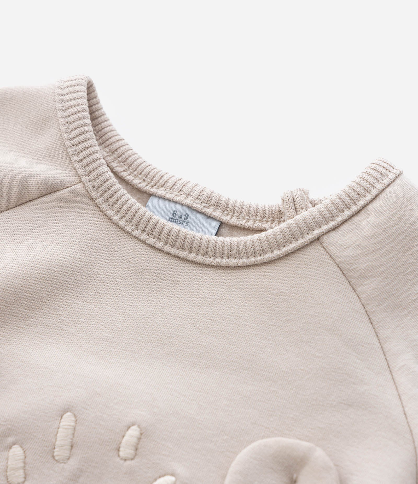 Casaco Infantil com Aplicação de Ursinho 3D – Tam 0 a 18 Meses Bege Claro 7