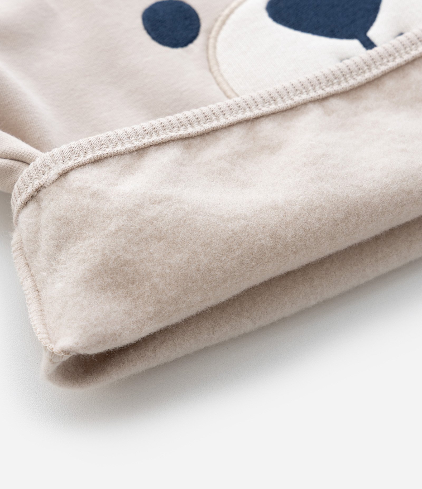 Casaco Infantil com Aplicação de Ursinho 3D – Tam 0 a 18 Meses Bege Claro 5