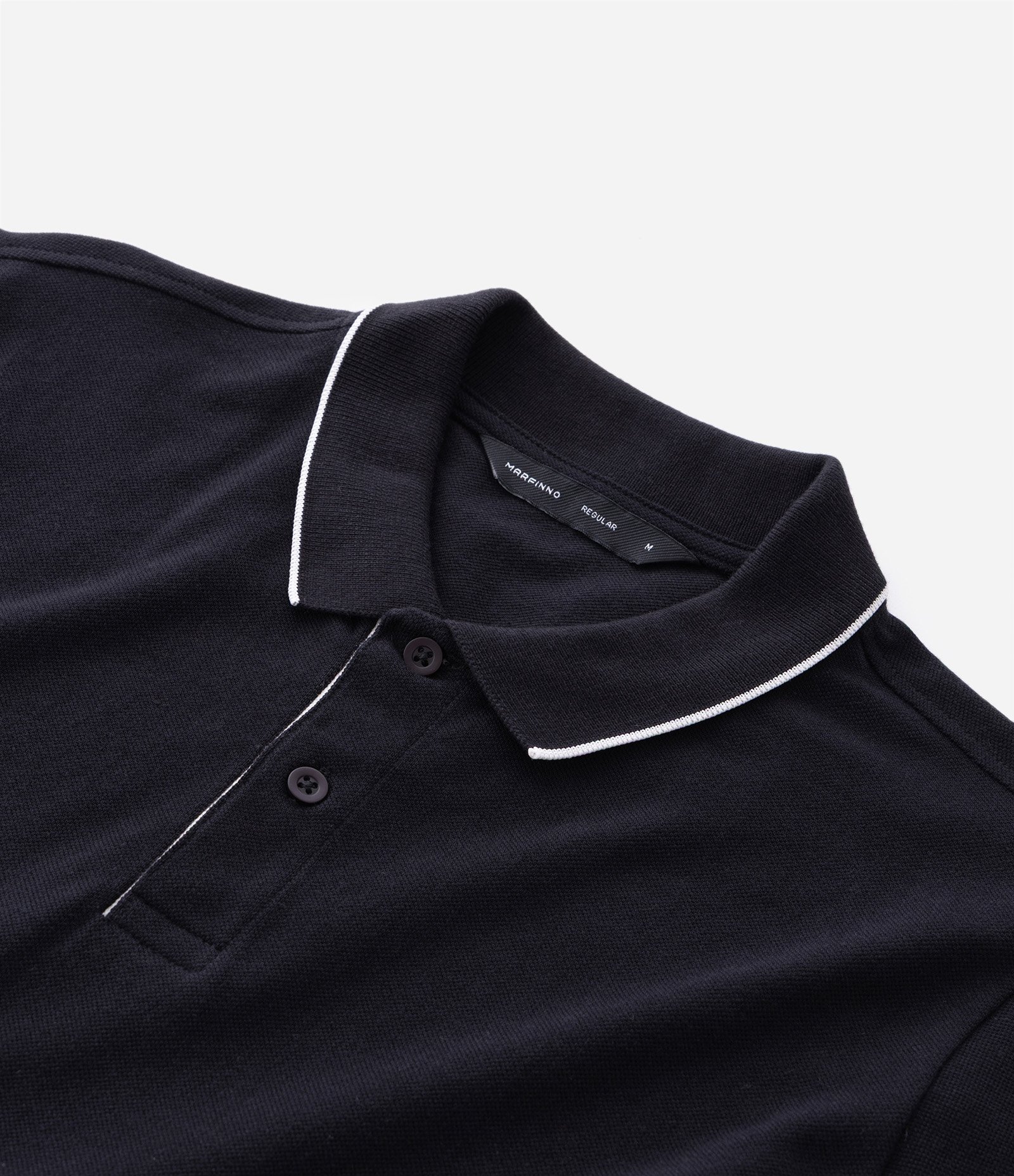 Polo em Meia Malha com Detalhes Contrastantes Preto 7