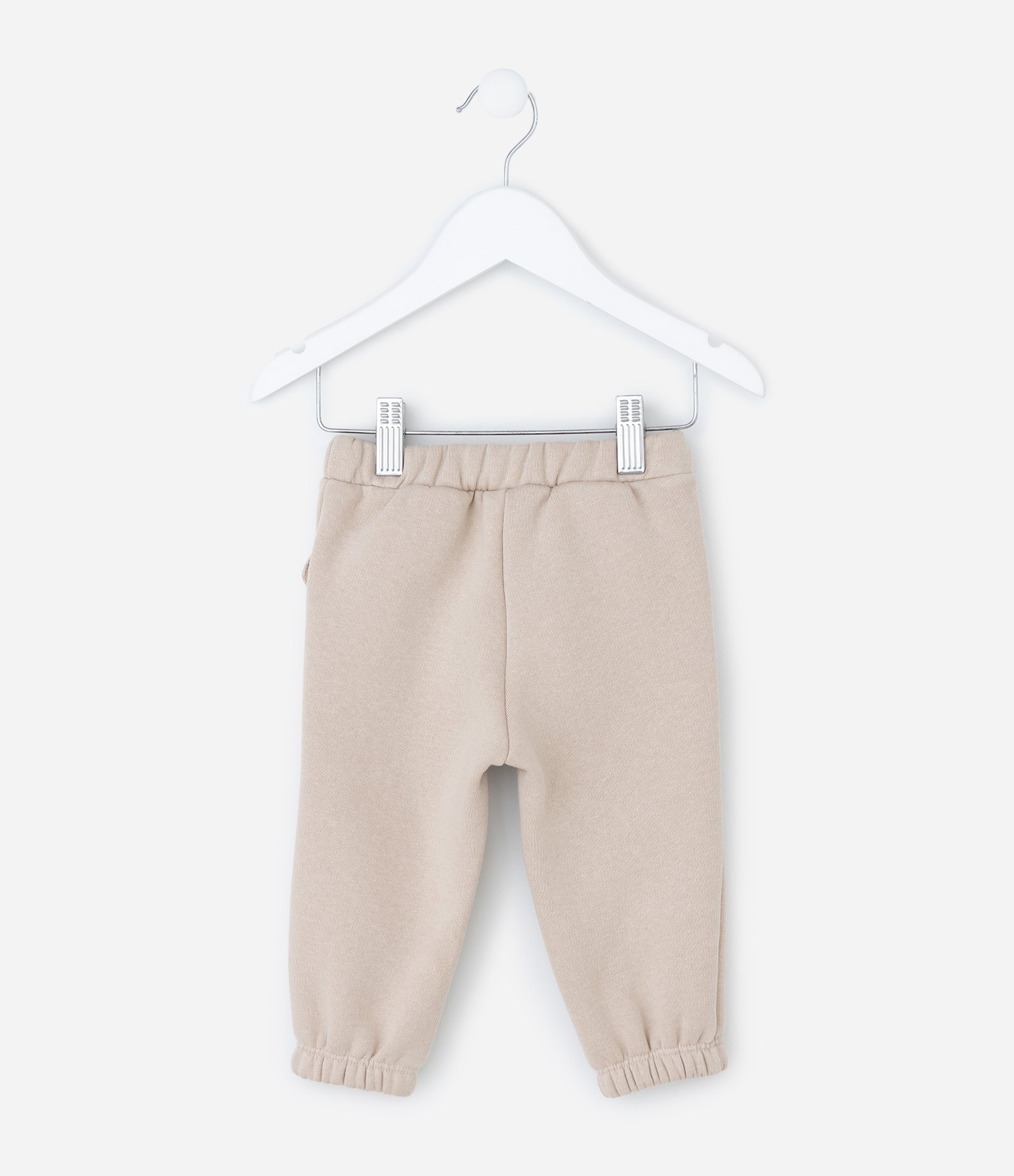 Calça Infantil com Urso Aplicado no Bolso – Tam 0 a 18 Meses Bege Claro 2