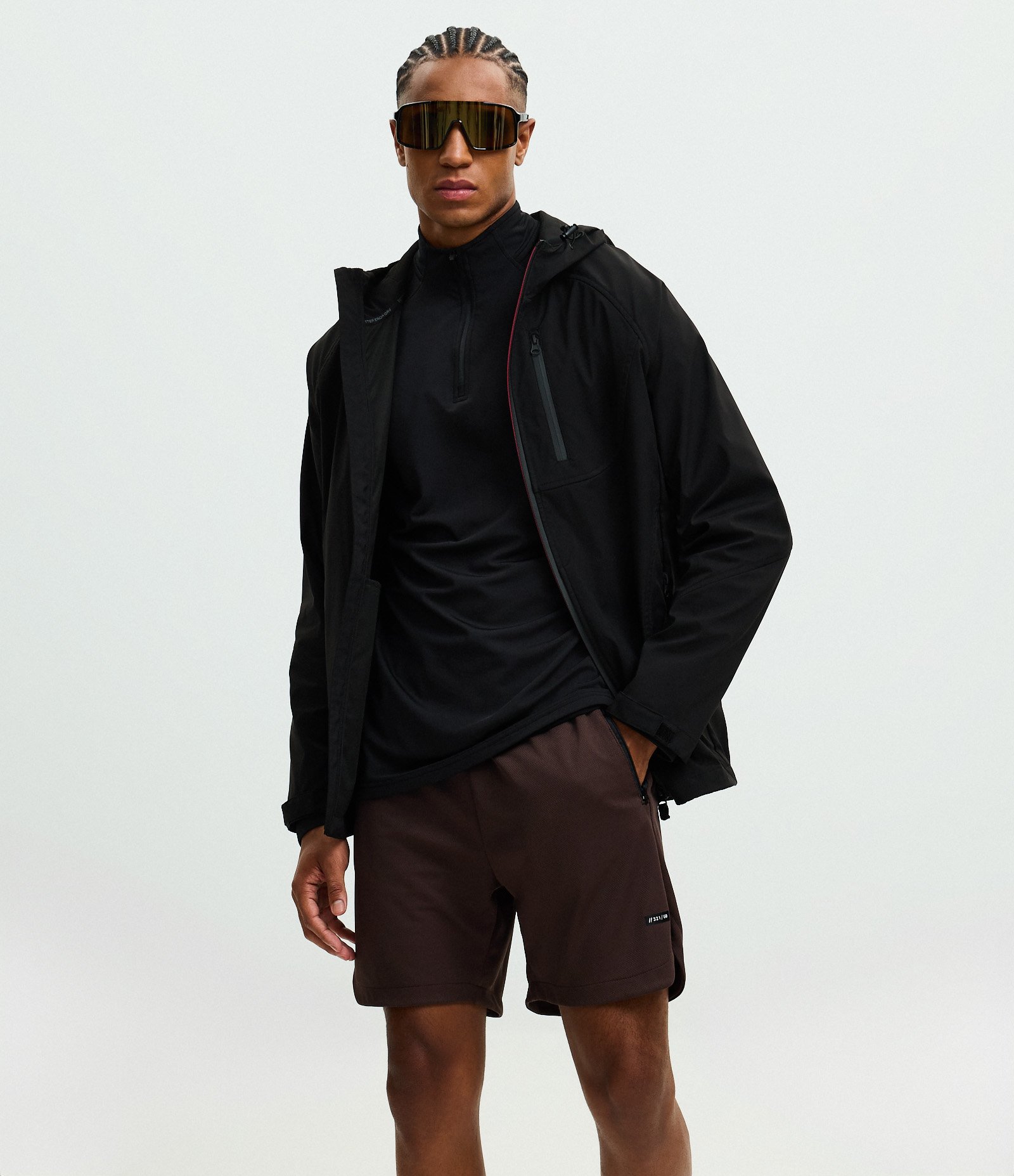 Bermuda Esportiva com Tecnologia Dry Marrom 4