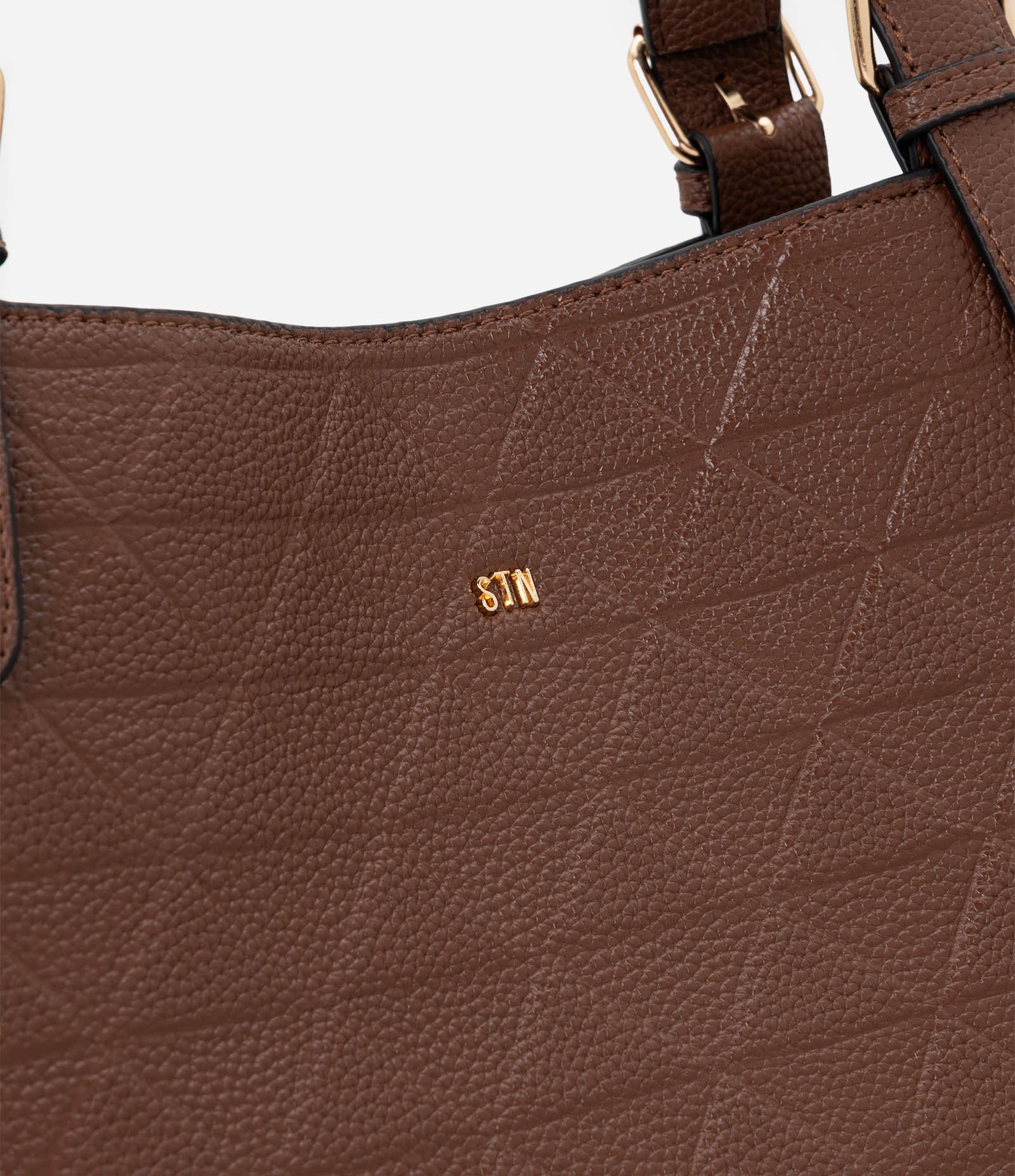 Bolsa Hobo Grande em PU com Detalhes Metalizados Marrom 4