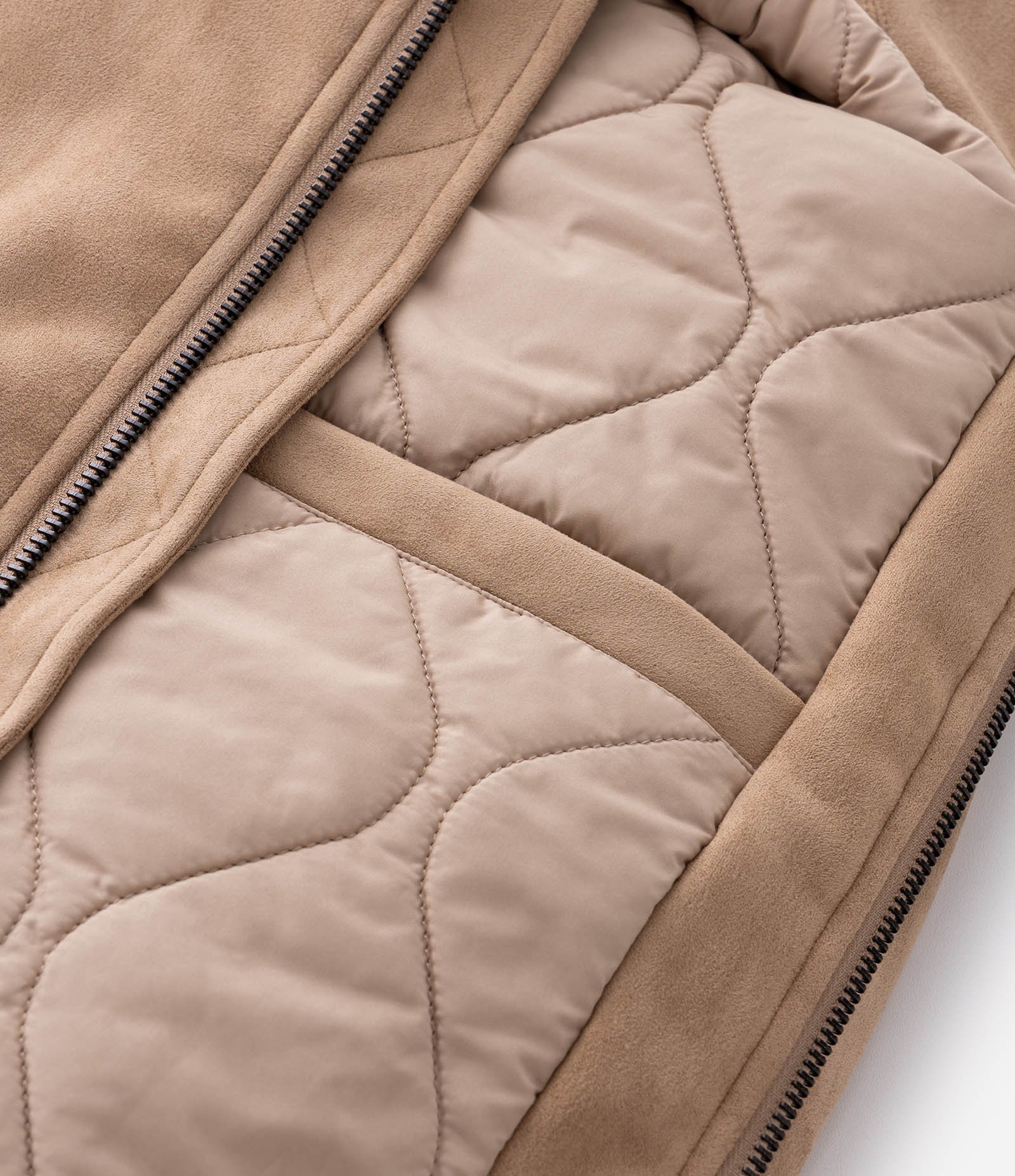 Jaqueta Pesada Bomber em Suede com Bolso Bege 10
